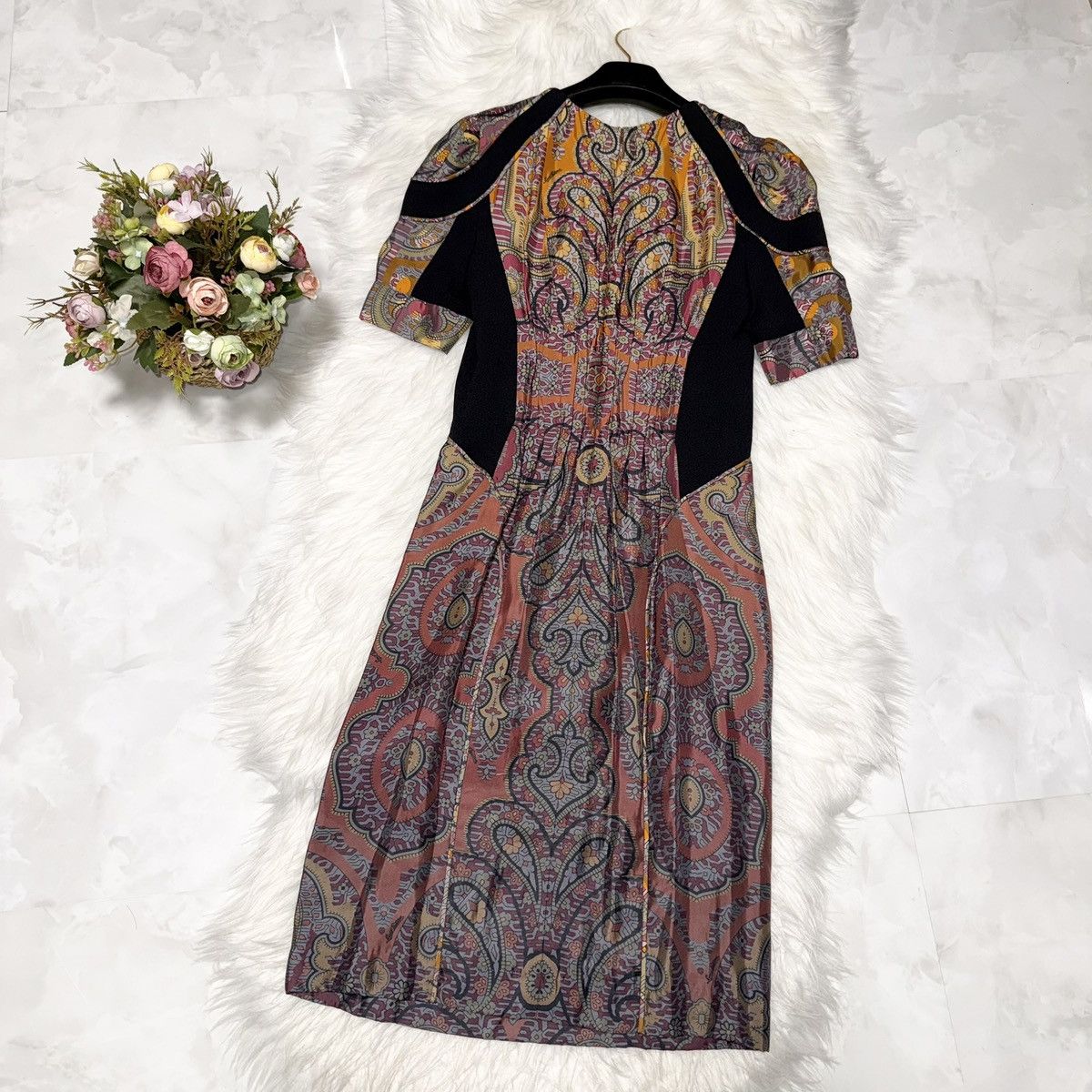 Louis Vuitton Authentic Louis Vuitton Paisley Print Short Sleeve Dress 34 Size XS / US 0-2 / IT 36-38 - 3 Thumbnail