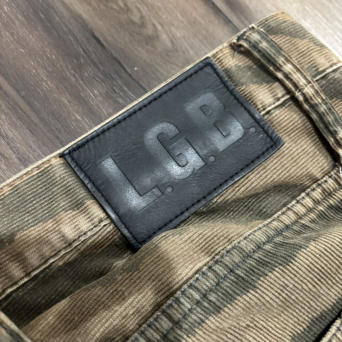 Le Grande Bleu (L.G.B.) LGB zebra camo lazy wolf corduroys Size US 32 / EU 48 - 4 Thumbnail