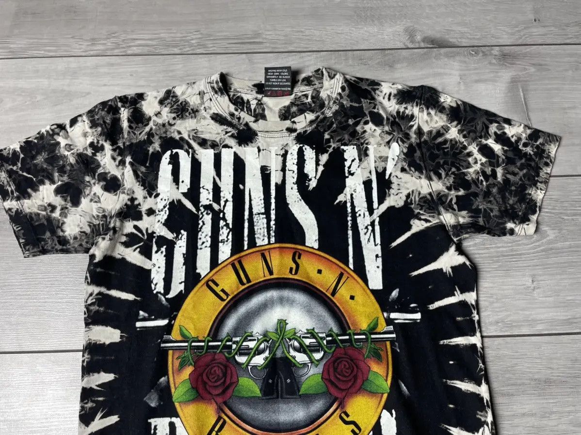 Guns N' Roses Guns N’ Roses T-shirt band tee rock size small Size US S / EU 44-46 / 1 - 3 Thumbnail