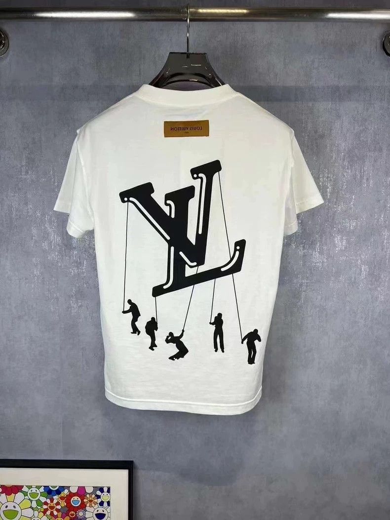 Louis Vuitton Louis Vuitton White paratrooper short sleeve 2501-Nextarrow Size US XS / EU 42 / 0 - 2 Thumbnail