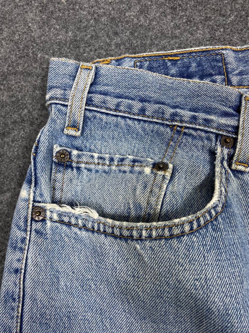 Levi's vintage levis relaxed fit straight leg distressed denim Size US 38 / EU 54 - 13 Thumbnail