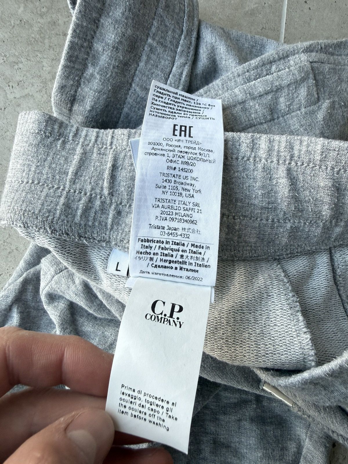 C.P. Company C.P. Company Shorts Size US 34 / EU 50 - 7 Thumbnail