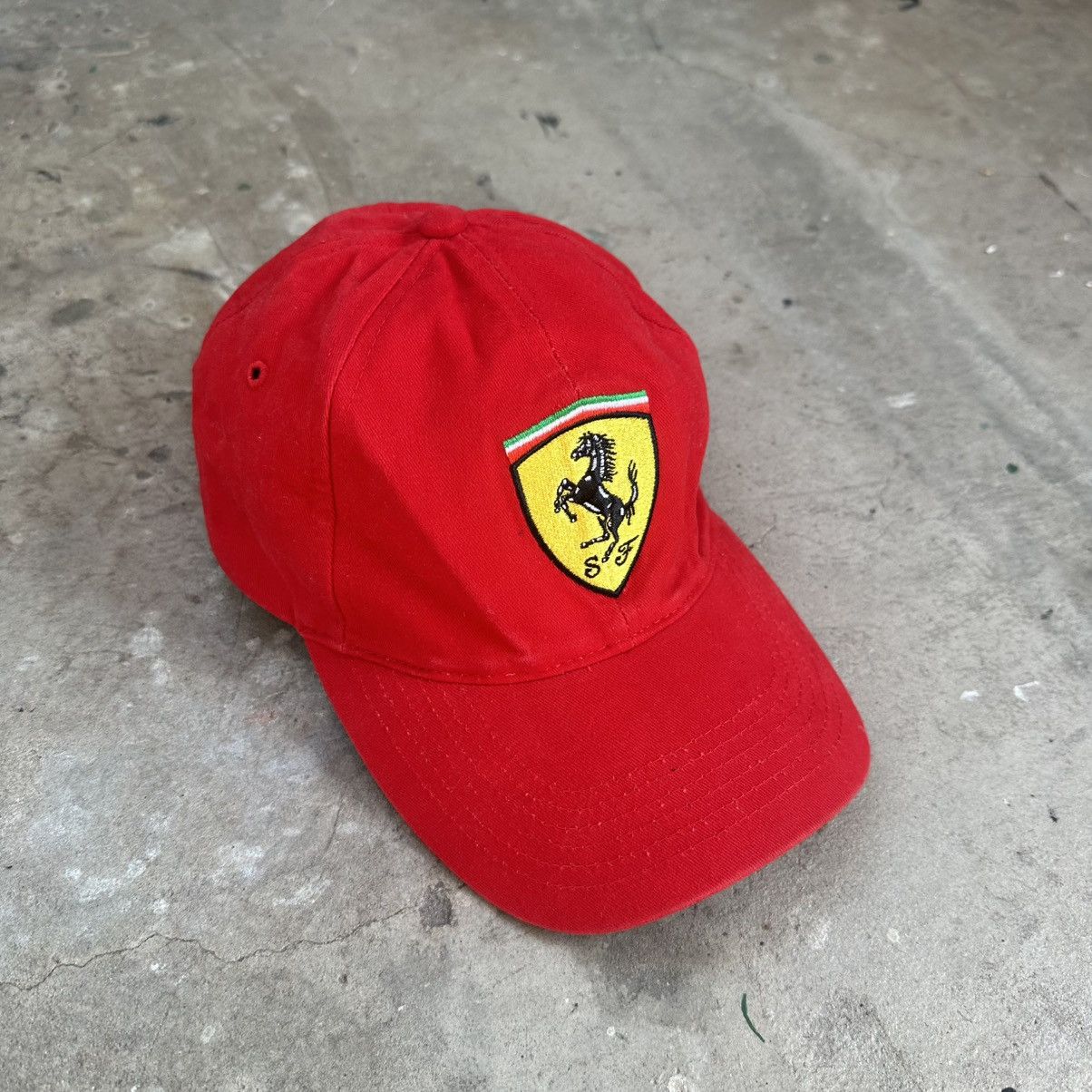 Ferrari Vintage Ferrari Cap 1999 Official Merchandise Size ONE SIZE - 1 Thumbnail