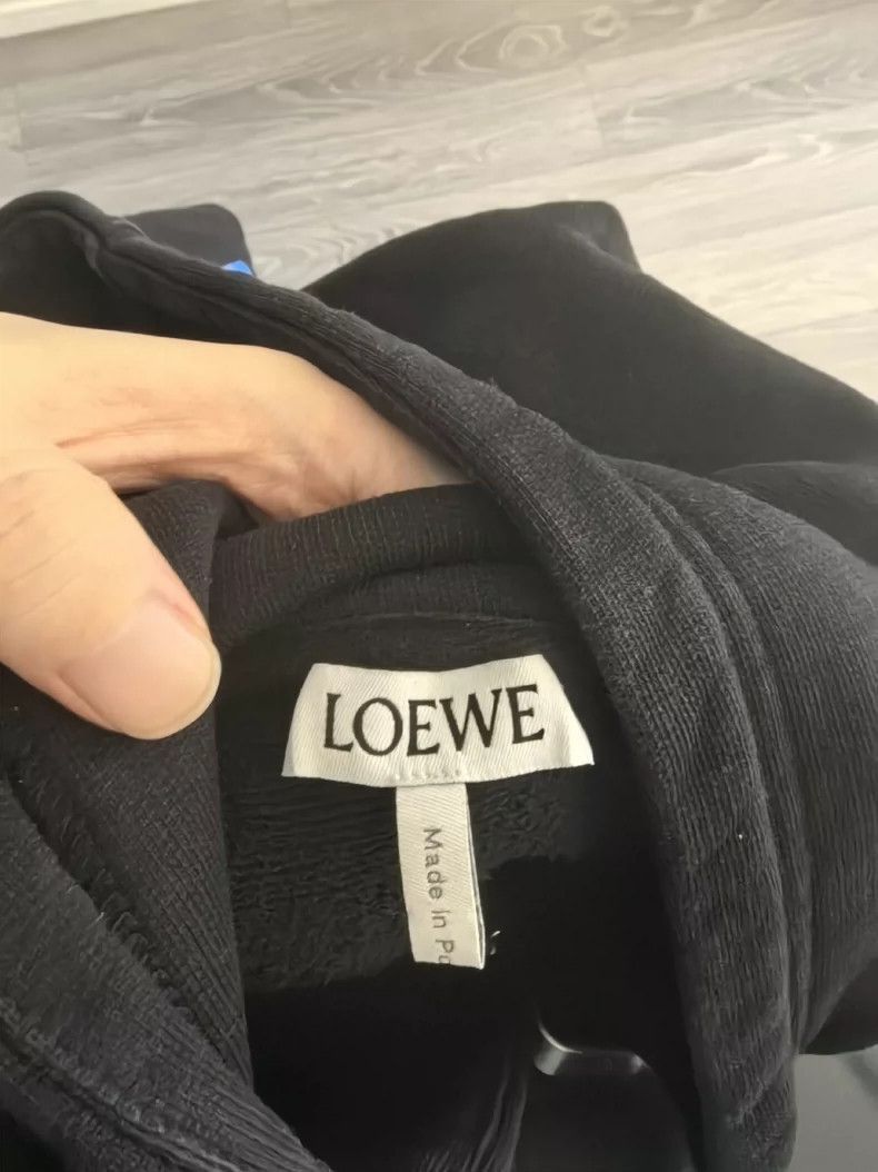 Loewe loewe oversized black hoodie with graffiti design-2507 Size US XS / EU 42 / 0 - 3 Thumbnail