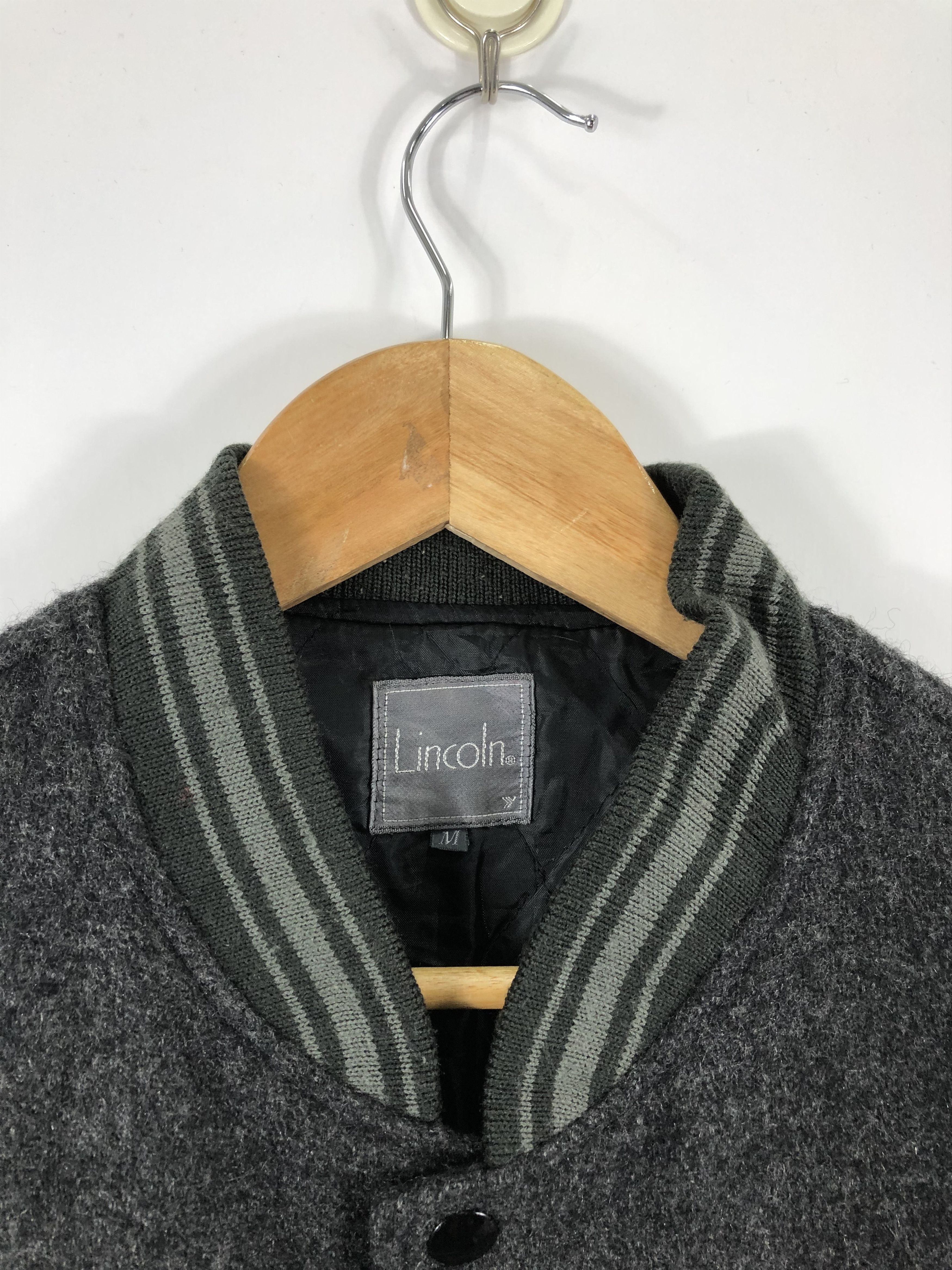 Japanese Brand Vintage 90s Challenge Lincoln Varsity Jacket V0278 Size US M / EU 48-50 / 2 - 7 Thumbnail