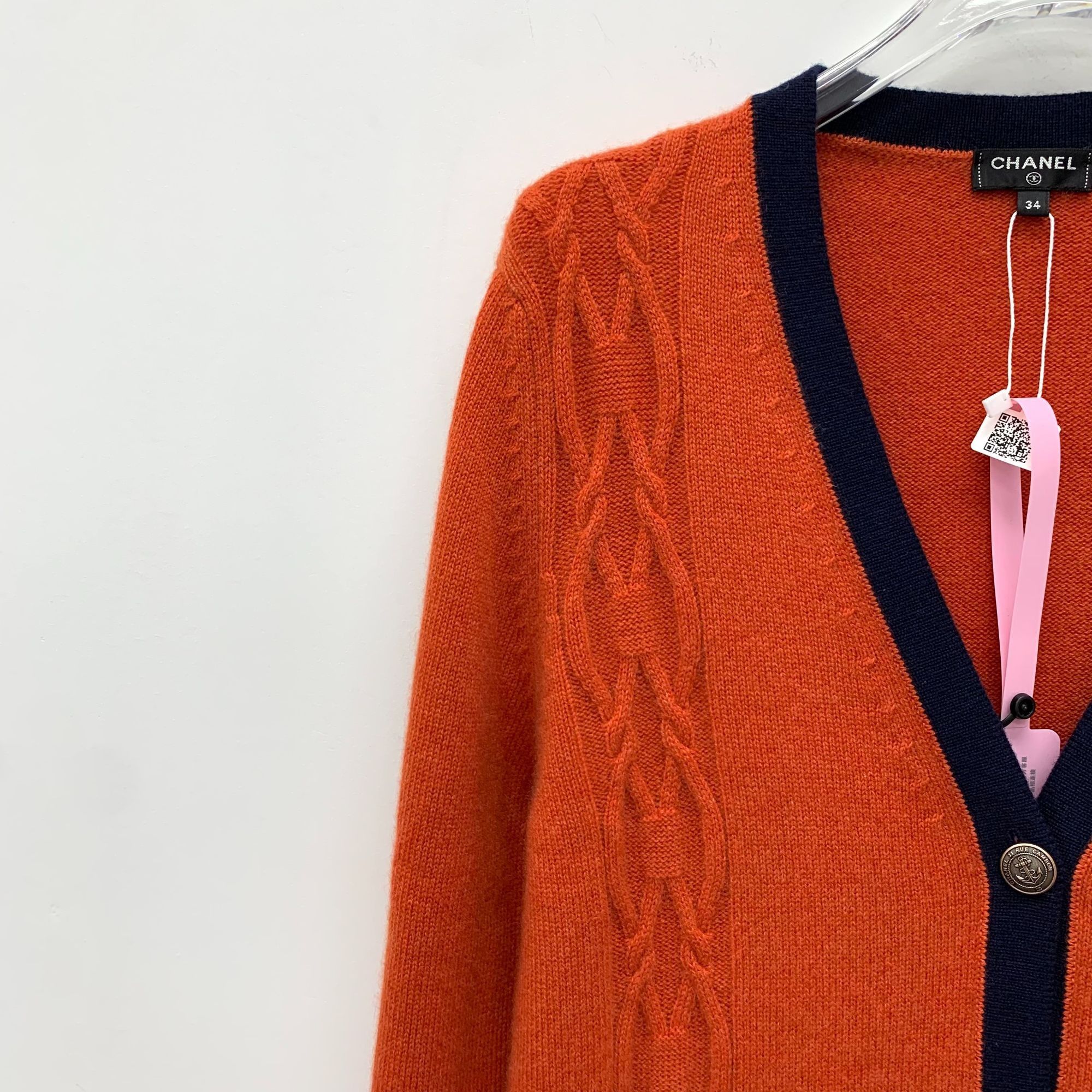 Chanel Chanel Red Cashmere V-Neck Cardigan With Navy Trim & Pockets Size XXS / US 00 / IT 34 - 7 Thumbnail