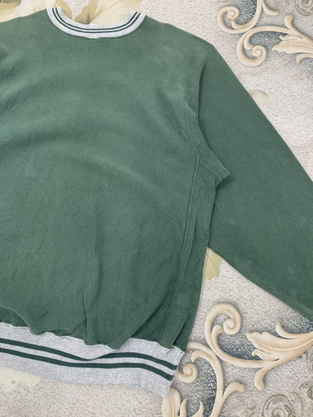 Champion × Vintage Vtg Champion Reverse Weave Big Logo Embroidered Sweatshirt Size US XL / EU 56 / 4 - 10 Thumbnail