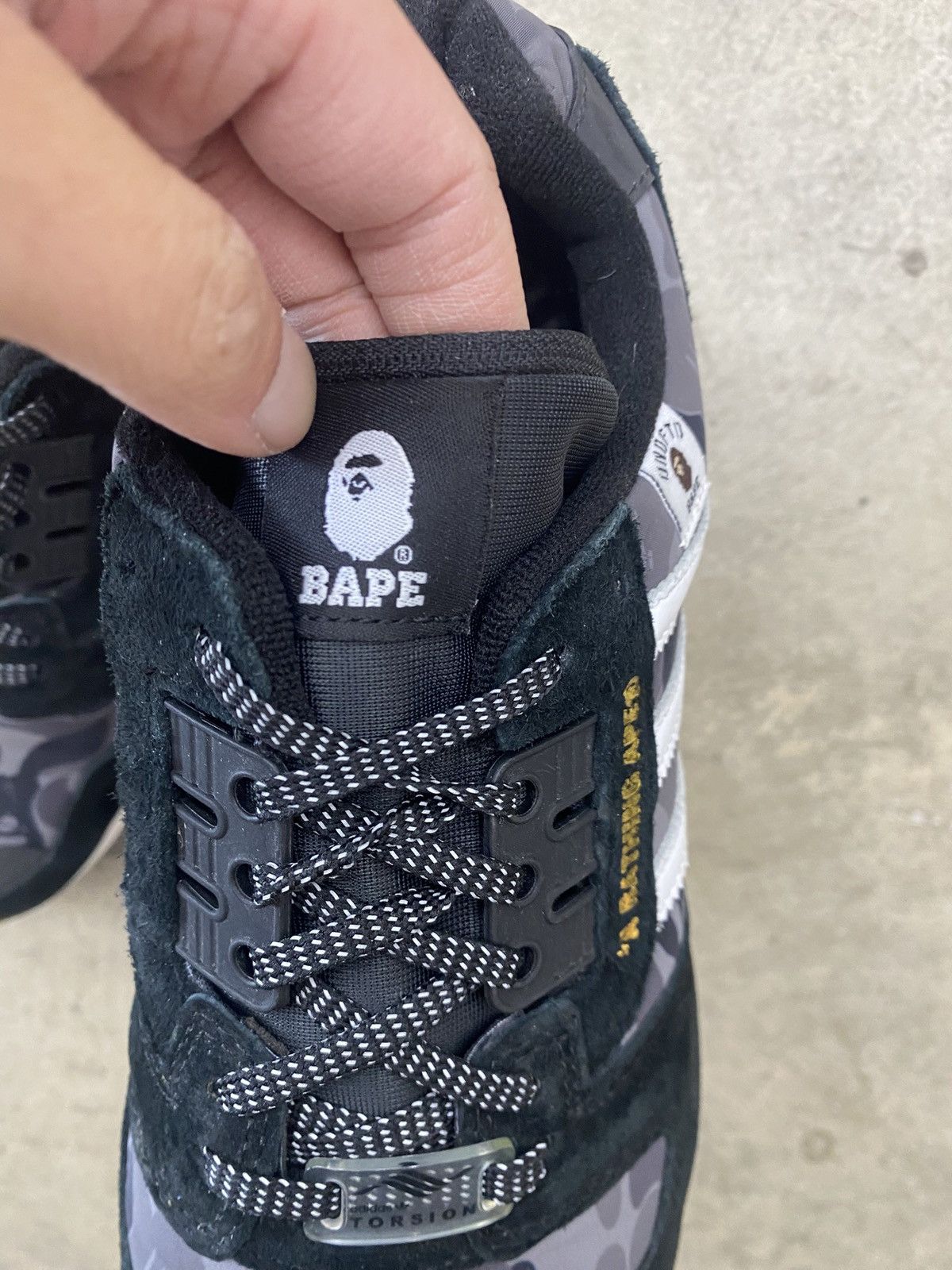 Adidas × Bape × Undefeated Undefeated Bape ZX 8000 Black Size US 8.5 / EU 41-42 - 6 Thumbnail