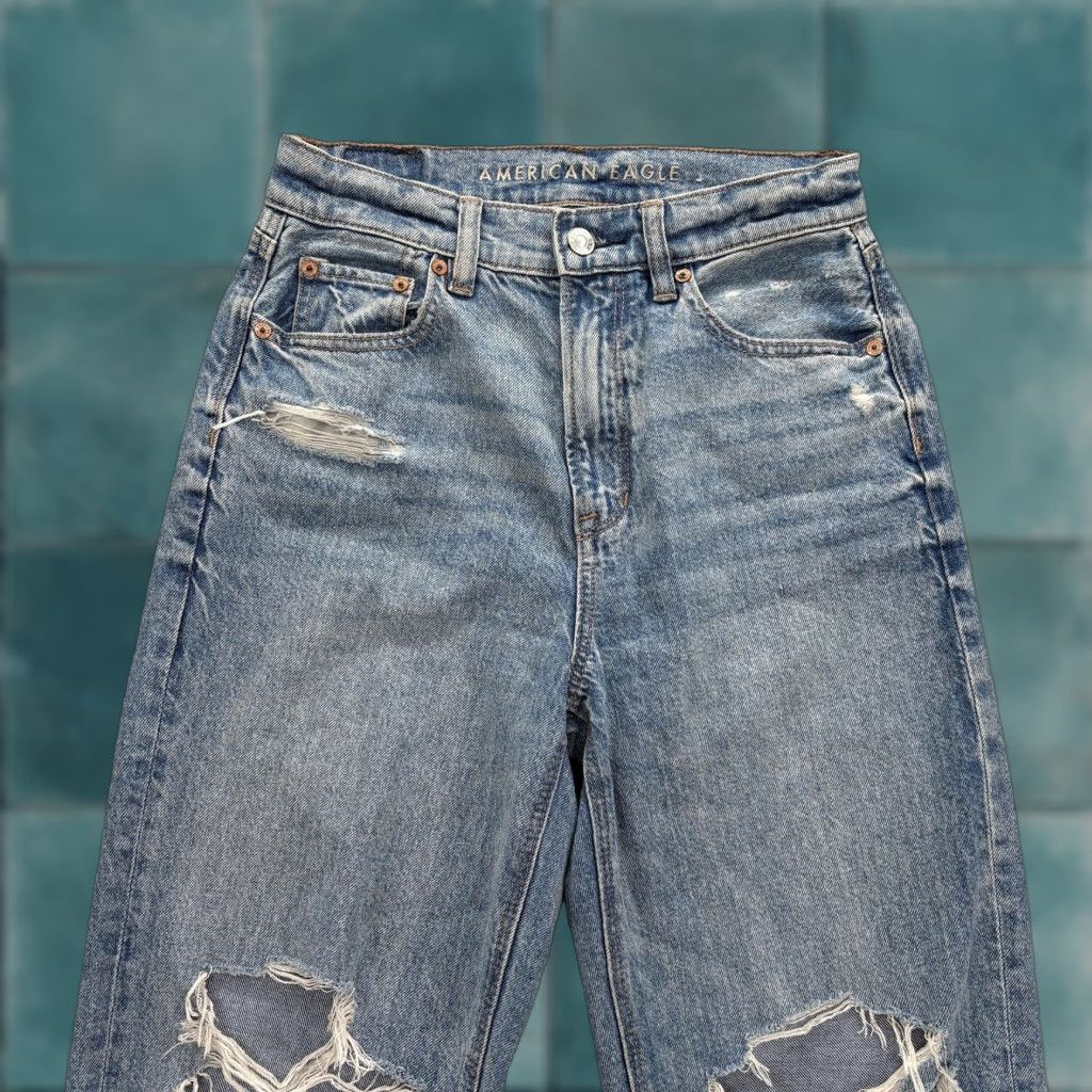 American Eagle Outfitters VINTAGE American Eagle Highest Rise Baggy Straight Jeans Womens 0 Blue Distressed Denim Size 25" / US 0 / IT 36 - 1 Thumbnail