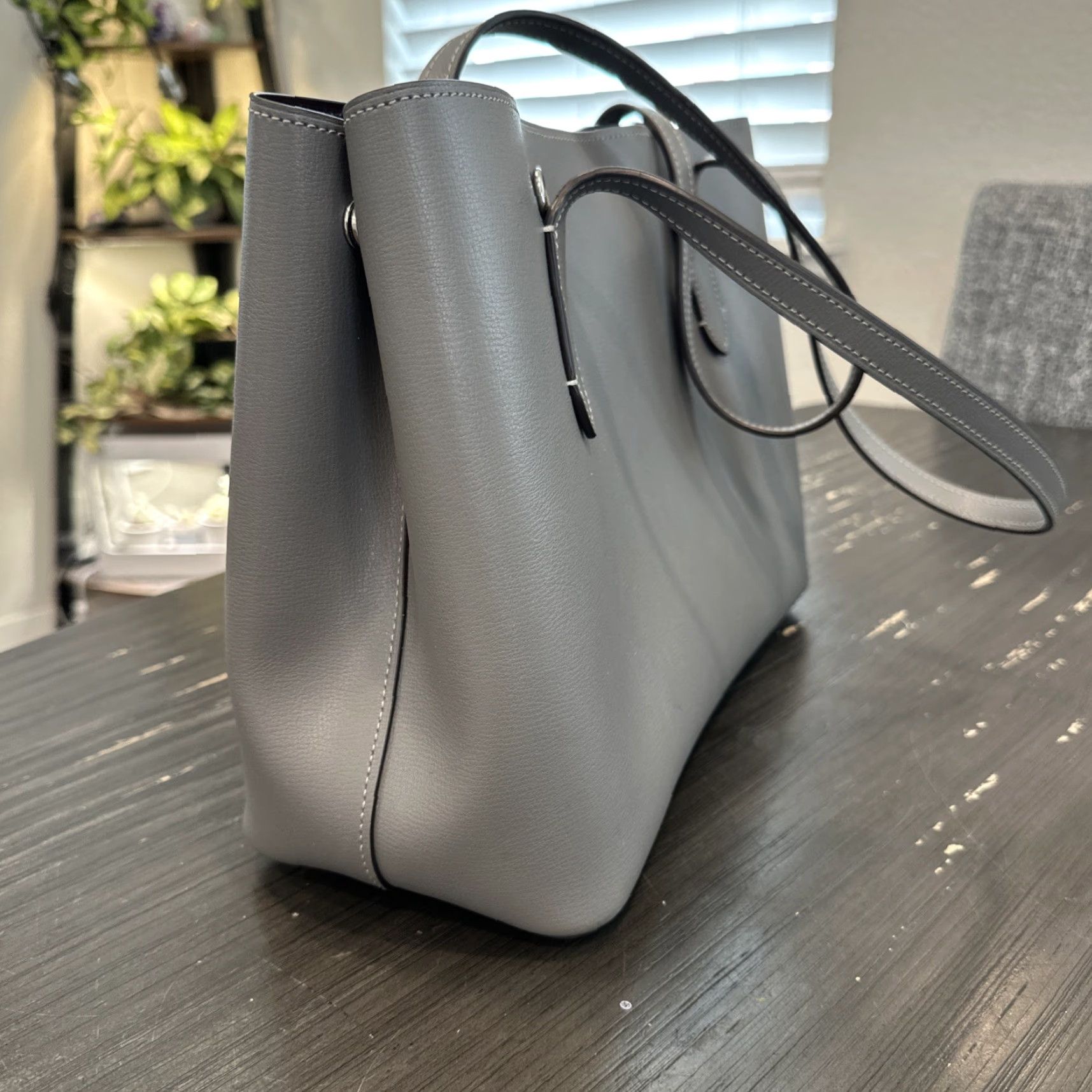 Coach Coach Avenue Carryall Tote Bag Purple Lavender Leather with Zipper Closure for Women Size ONE SIZE - 6 Thumbnail