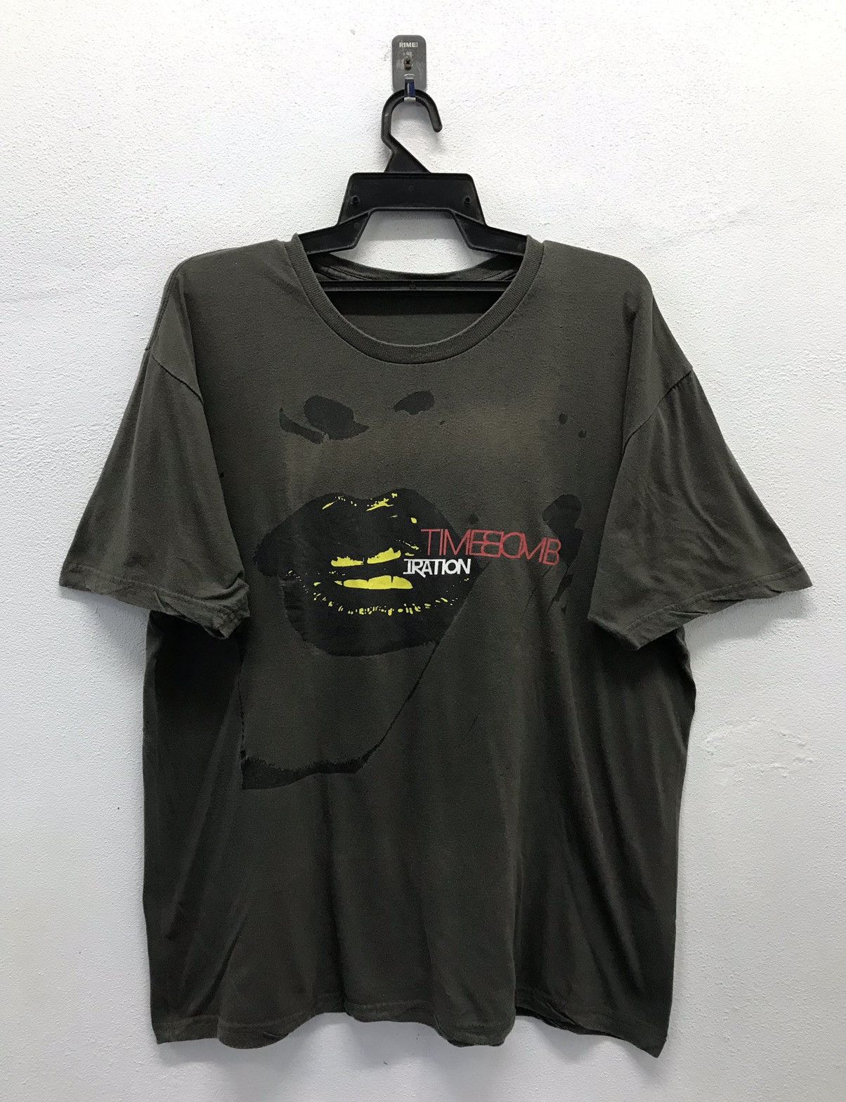 Band Tees × Vintage Vintage TimeBomb Iration Shirt Size US L / EU 52-54 / 3 - 1 Thumbnail