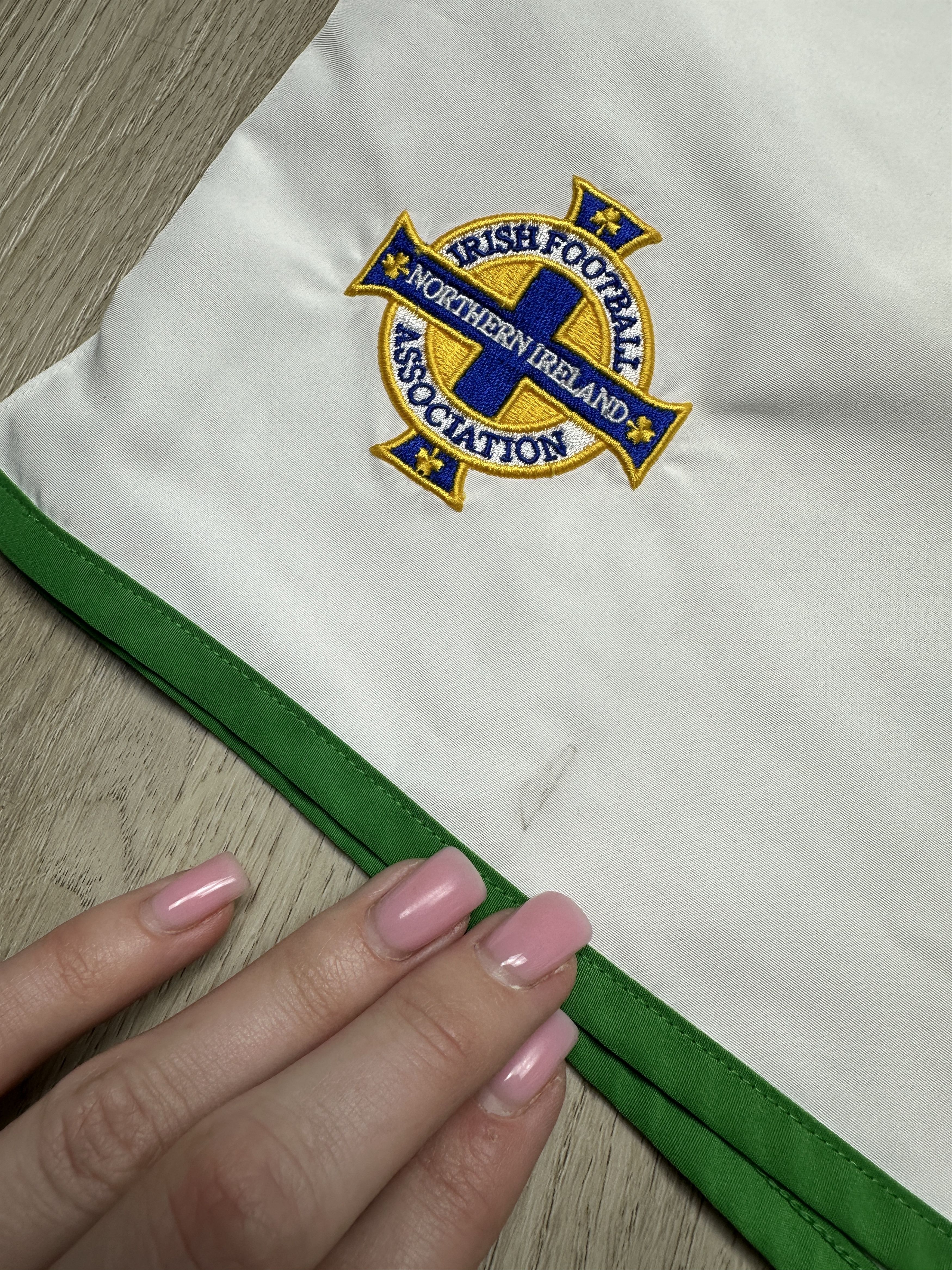 Umbro Northern Ireland Umbro Football Soccer Shorts Size US 30 / EU 46 - 4 Thumbnail