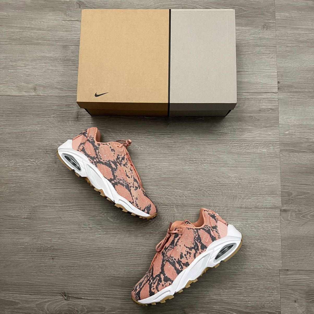 NOCTA × Nike Drake Nike Nocta Hot Step Air Terra Snakeskin Pink Quartz Size US 10 / EU 43 - 9 Thumbnail