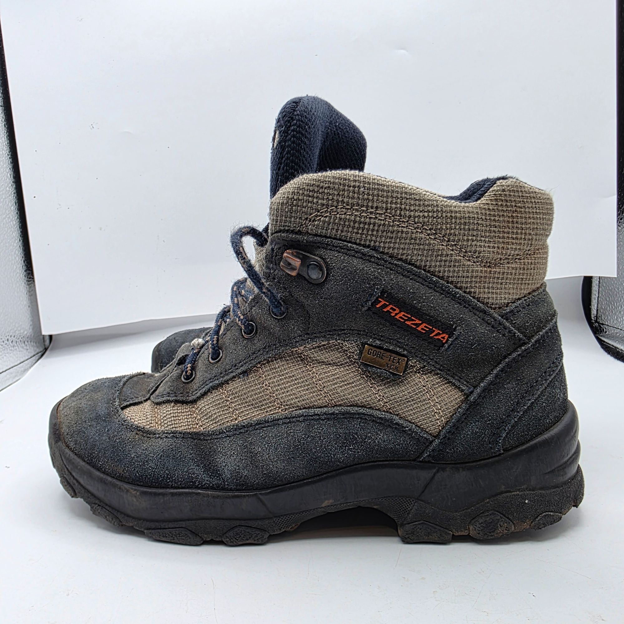 Other Trezeta Gore-Tex Womens Hiking Boots Size 37 Gray Black Wate Size US 7 / IT 37 - 13 Thumbnail