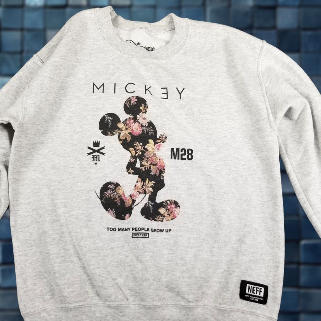 Disney Disney Neff Mickey Mouse Flowers White/Black Sweatshirt Men Small Size US S / EU 44-46 / 1 - 1 Thumbnail