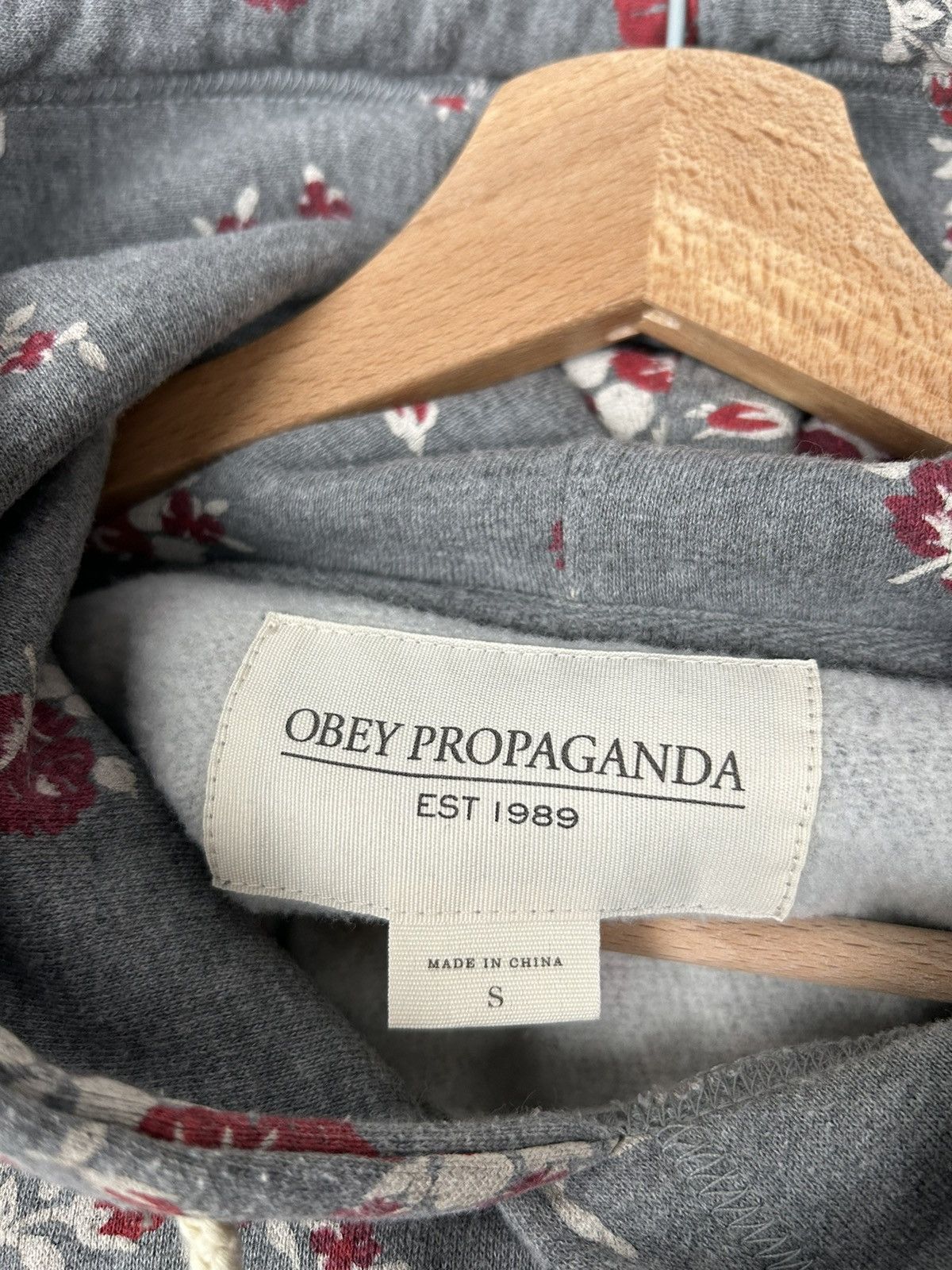 Obey Obey Propaganda Flowers Hoodie Streetwear Rap Size US S / EU 44-46 / 1 - 5 Thumbnail