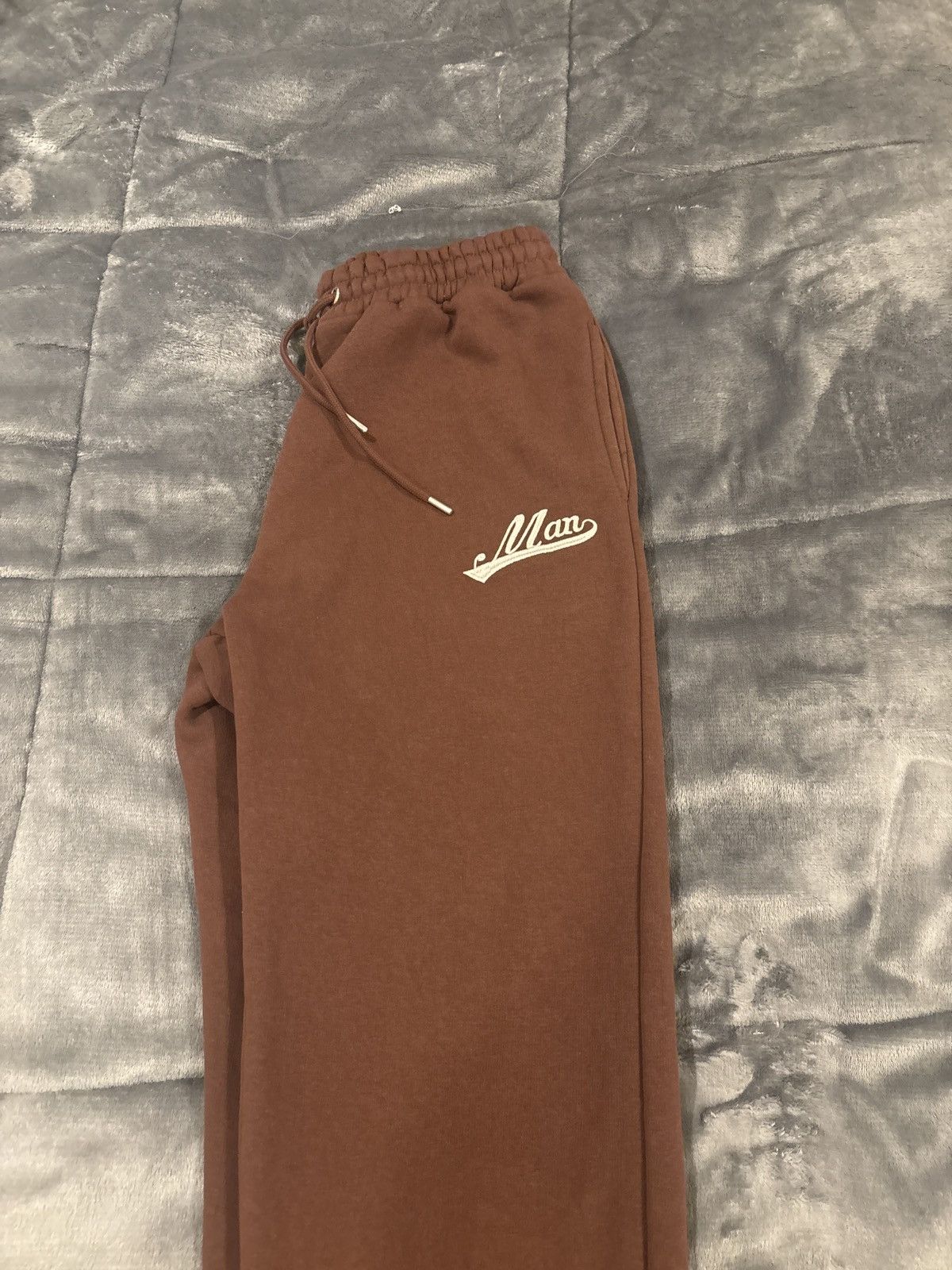 Boohoo boohooMan brown sweatpants Size US 33 - 3 Thumbnail