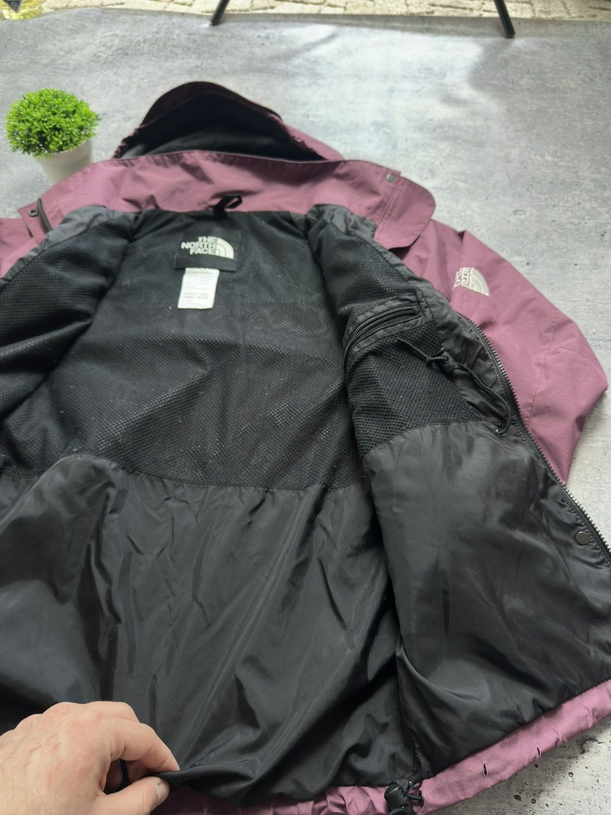 The North Face Vintage The North Face Mountain Hydroseal Outdoor Jacket Size S / US 4 / IT 40 - 9 Thumbnail