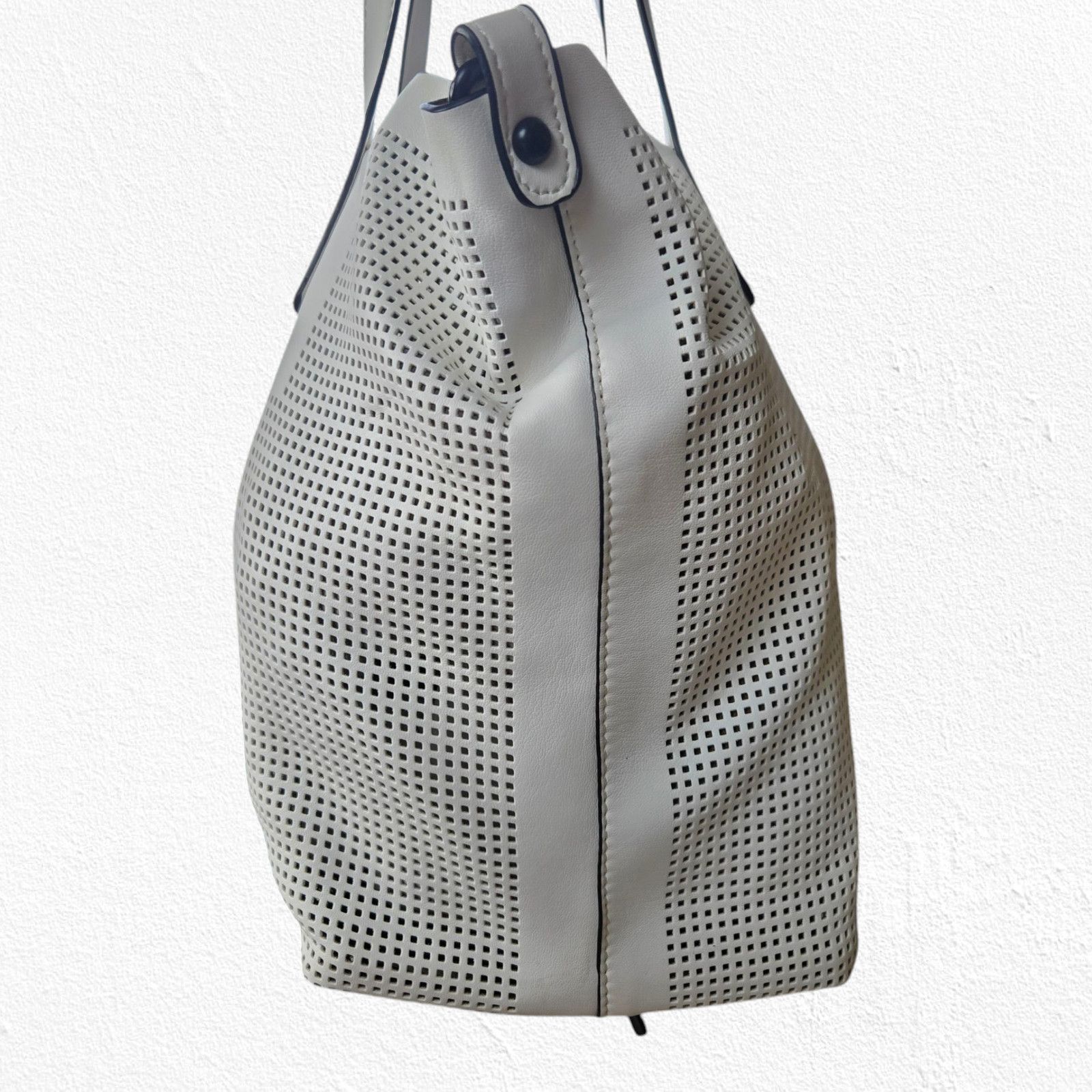Other White Perforated Tote Bag Removable Crossbody Strap Pouch Size ONE SIZE - 5 Thumbnail