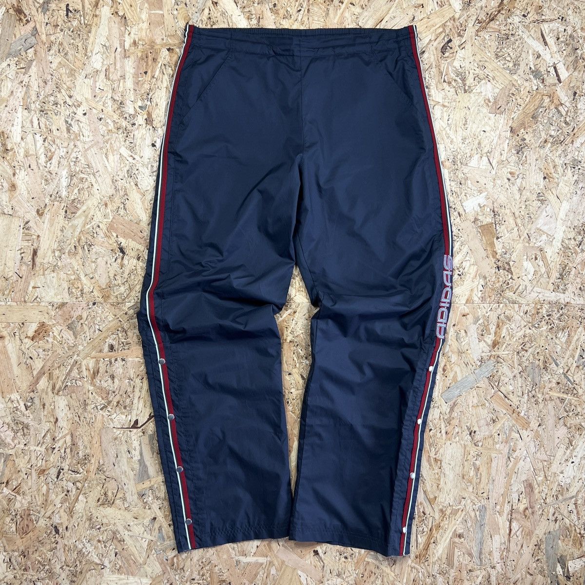 Adidas × Vintage Vintage Style Y2K Adidas Wide Track Pants Size US 32 / EU 48 - 1 Thumbnail
