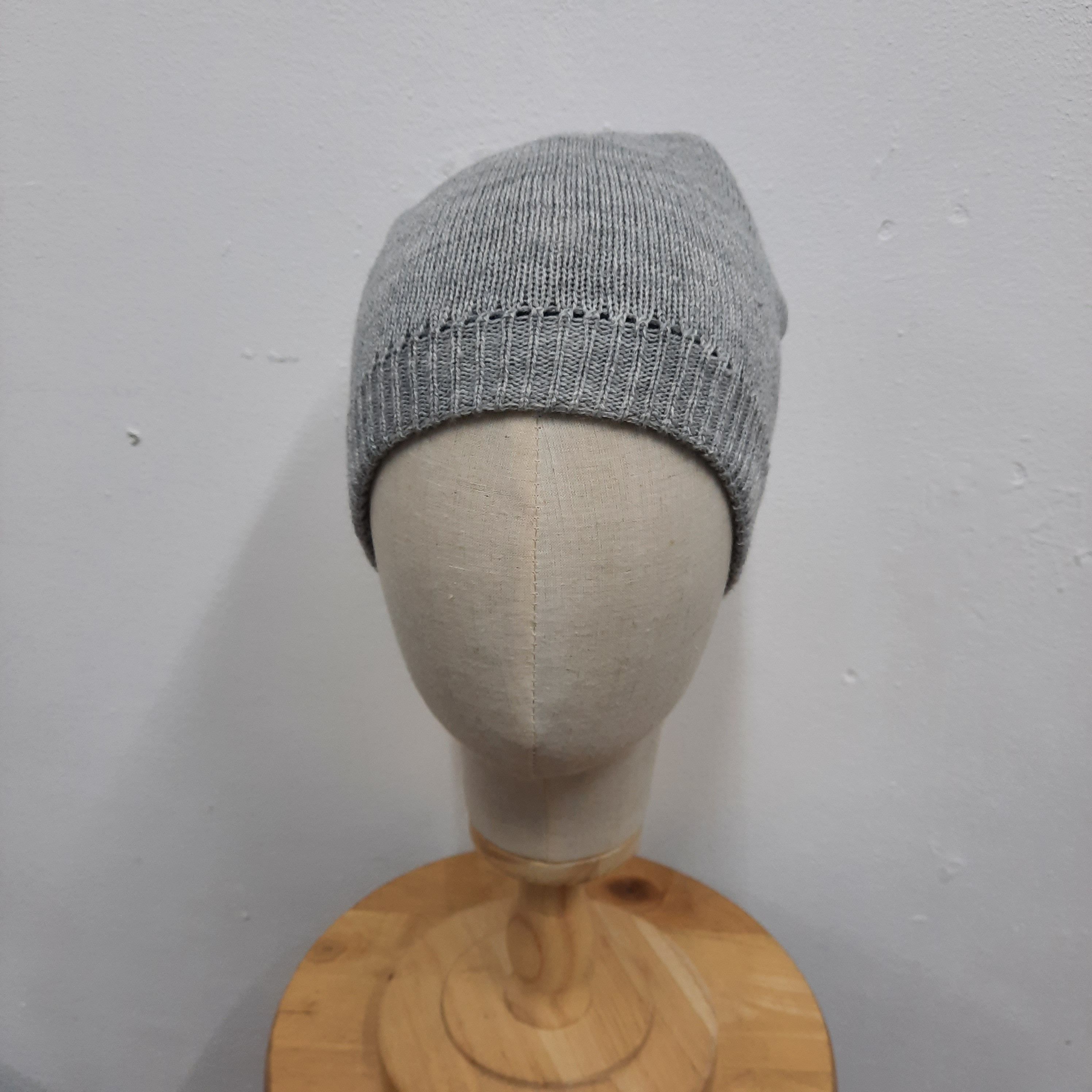 Descente × Japanese Brand 🏔 Descente logo pull on beanie hat Size ONE SIZE - 3 Thumbnail