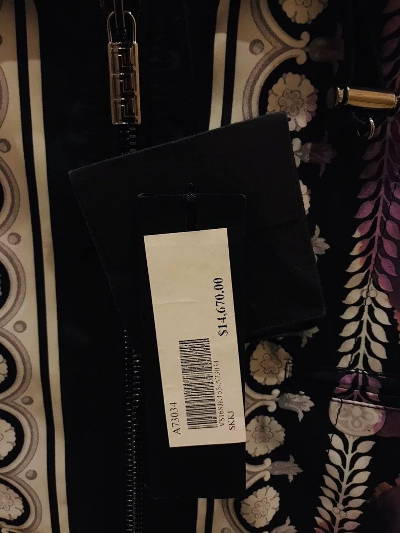 Versace Versace Black gold Medusa baroque jacket Size US XS / EU 42 / 0 - 4 Thumbnail
