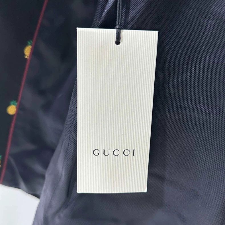 Gucci Gucci Pineapple embroidered sequin cherry suit 2502-Nextarr Size 40R - 7 Thumbnail