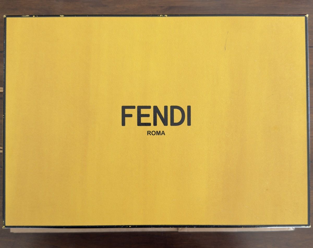 Fendi Logo Calf Leather White Sneakers Size US 7 / EU 40 - 10 Thumbnail