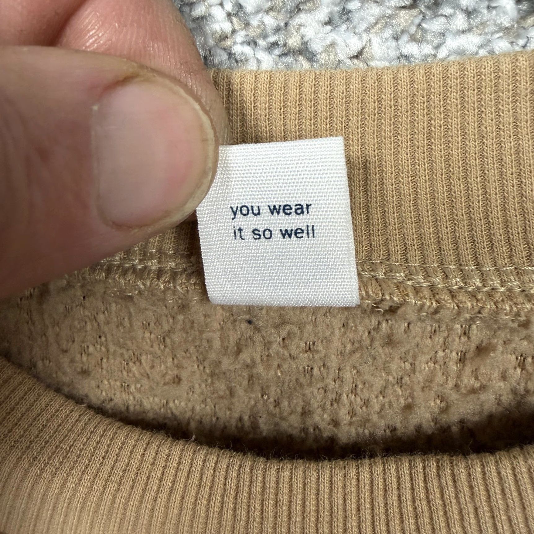 Old Navy VINTAGE Old Navy Sweatshirt Womens S Tan Sherpa Teddy Fleece Crewneck Cabincore Hygge Size S / US 4 / IT 40 - 6 Thumbnail