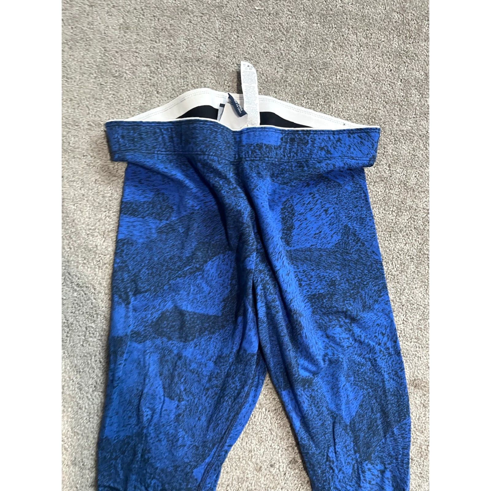 Vintage Nike Women's Leggings Capri Blue/Black Talistatic Graphic M 866074 Activewear Cotton Blend Casual Womens Capris Capris Leggings Blue/Black 90s? Size 32" / US 10 / IT 46 - 2 Thumbnail