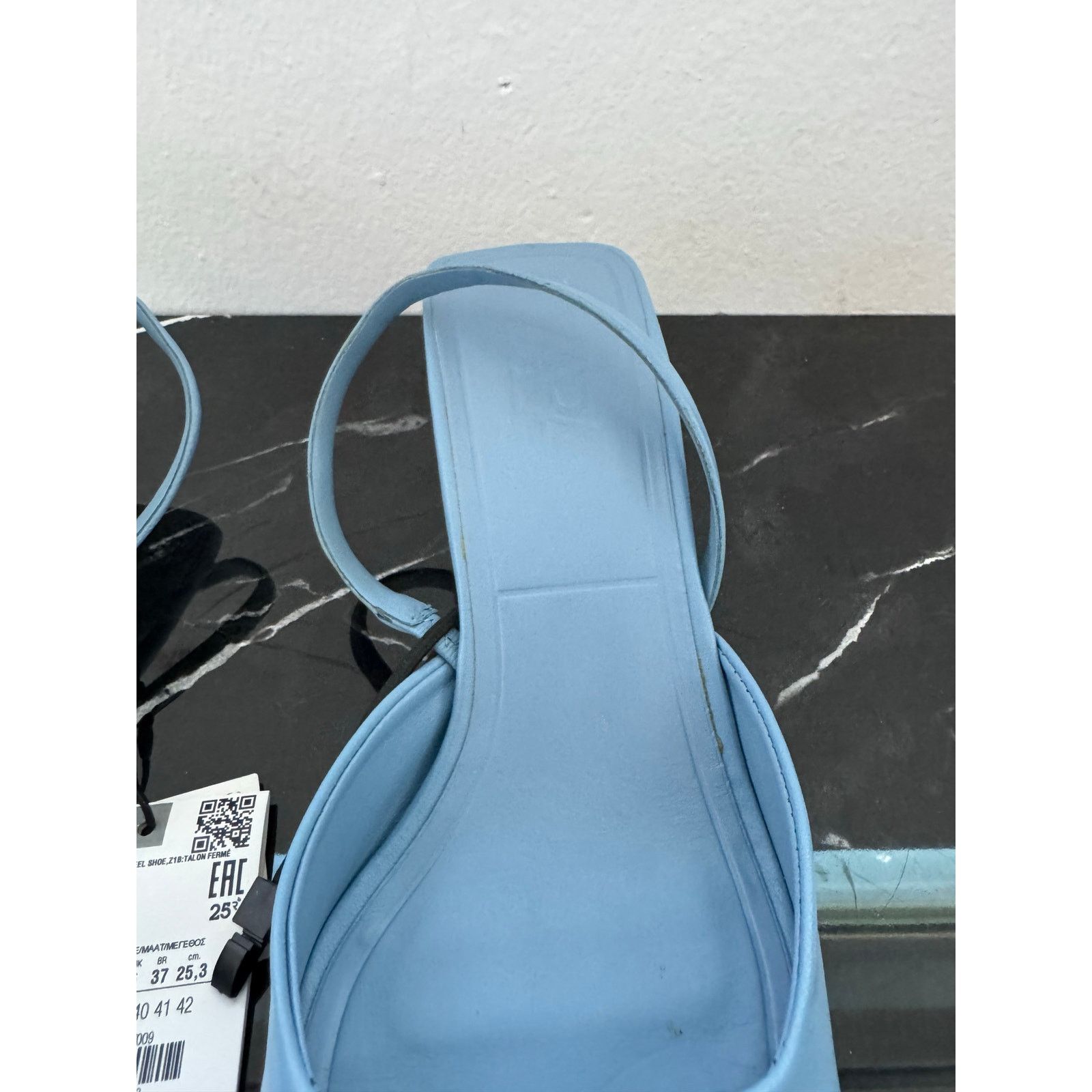 Zara ZARA Powder Blue Pointed Toe Slingback Mule Kitten Heels Size US 9 / IT 39 - 4 Thumbnail