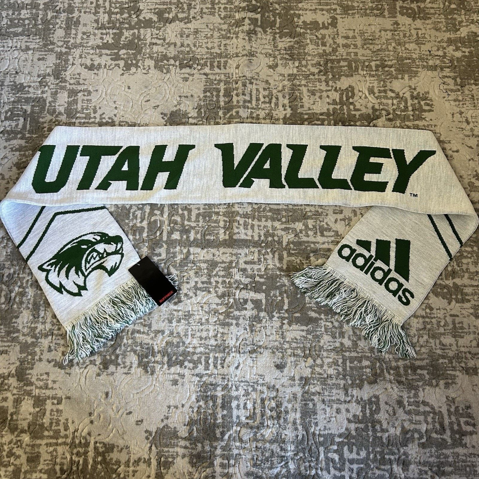 Adidas Utah Valley Wolverines Adidas Ruffneck Scarf Green/White Size ONE SIZE - 2 Thumbnail