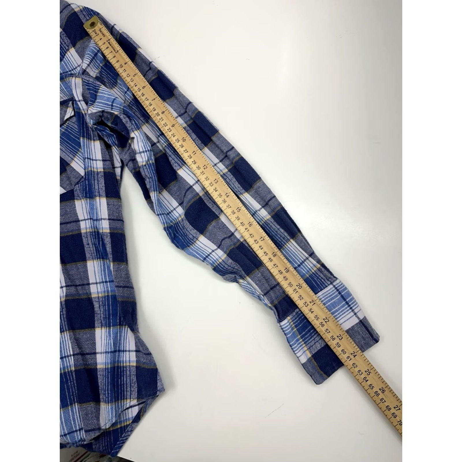 Levi's Levis Shirt Classic Plaid Long Sleeve Pearl Snap Up Vintage Sutter Creek Mens Large Blue Cotton Button-Up 80s 90s Fashion Mens Size US L / EU 52-54 / 3 - 7 Thumbnail