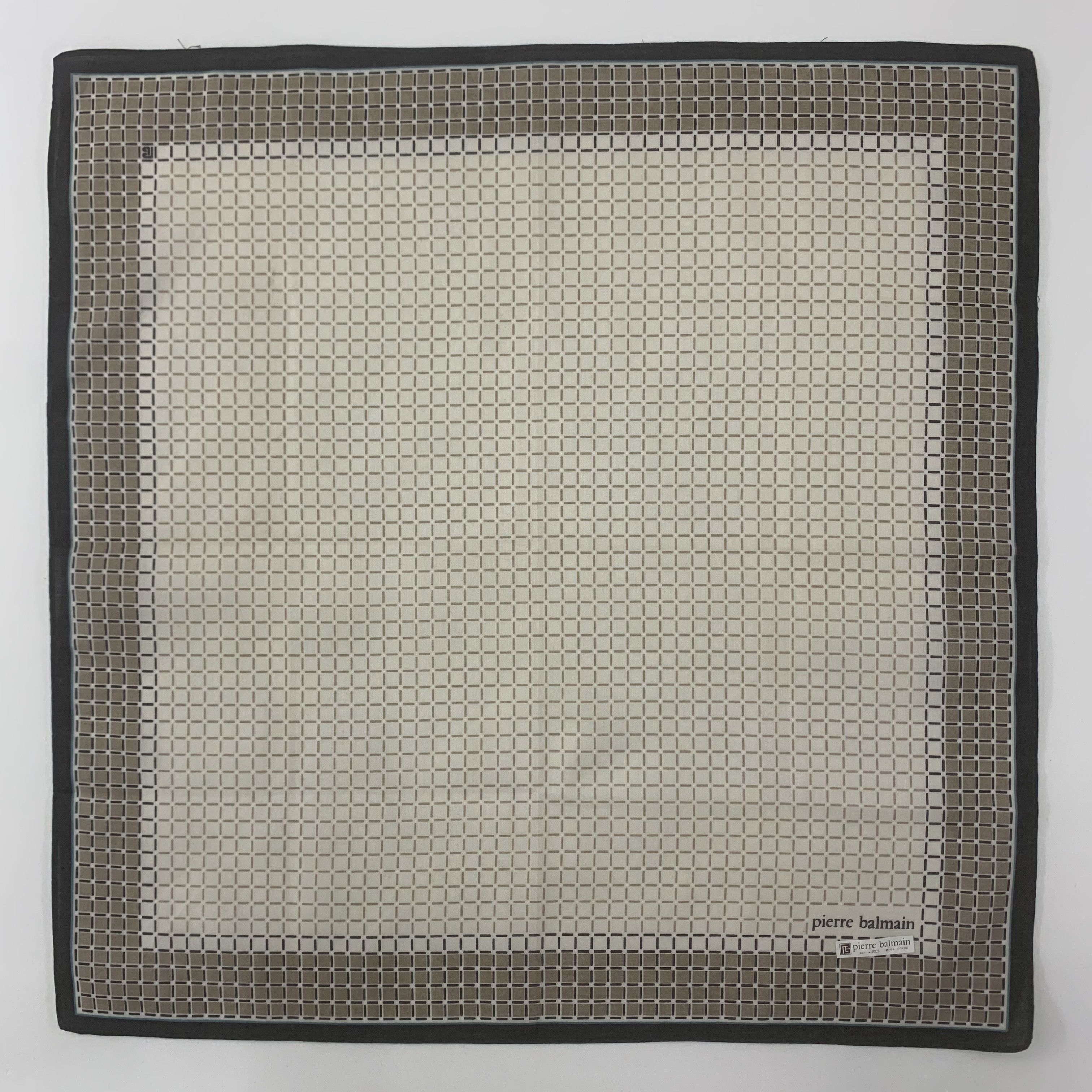 Pierre Balmain Pierre Balmain Handkerchief Bandana Neckerchief Square Size ONE SIZE - 2 Thumbnail