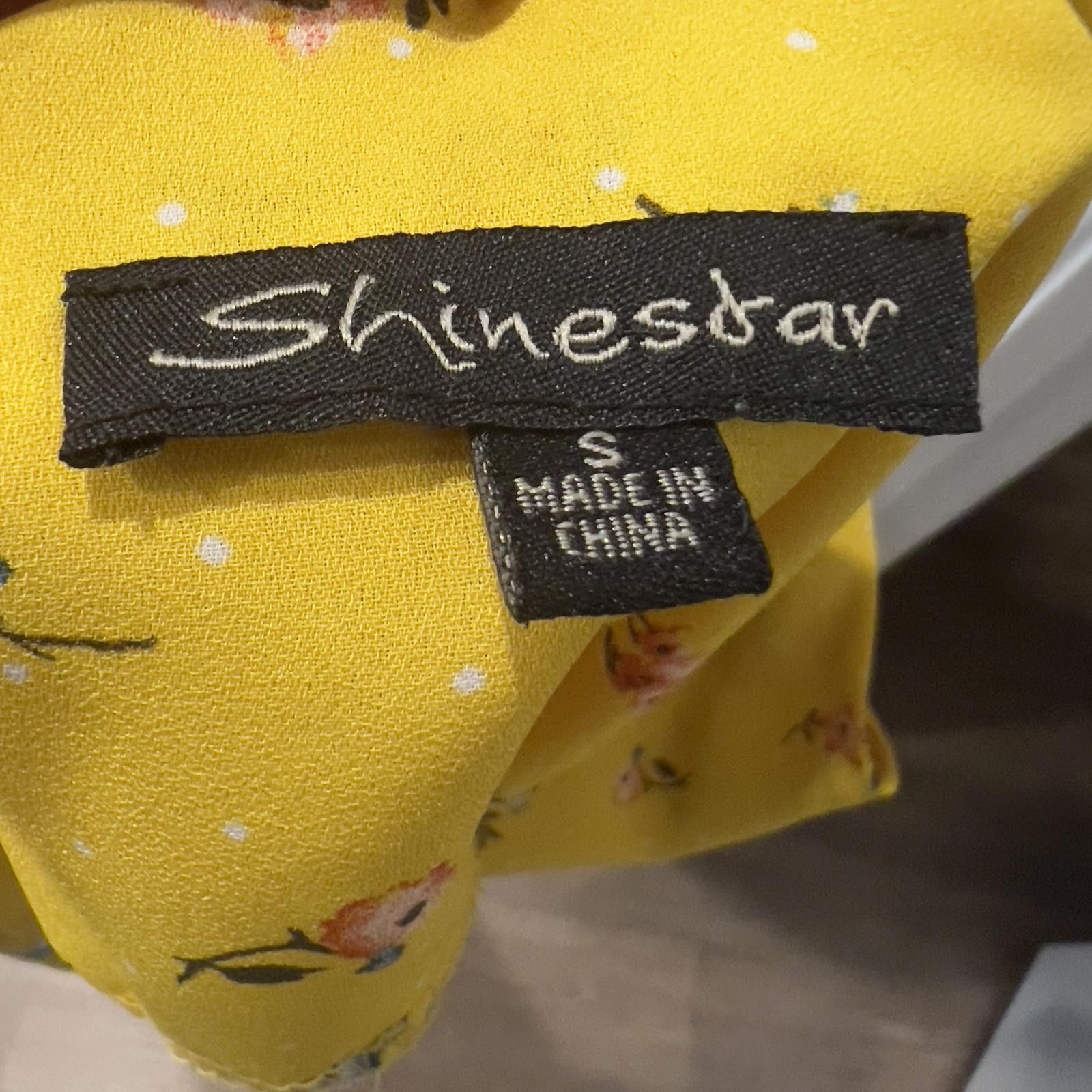 Other Shinestar Yellow Floral Print Camisole Top - Size Small Size S / US 4 / IT 40 - 3 Thumbnail