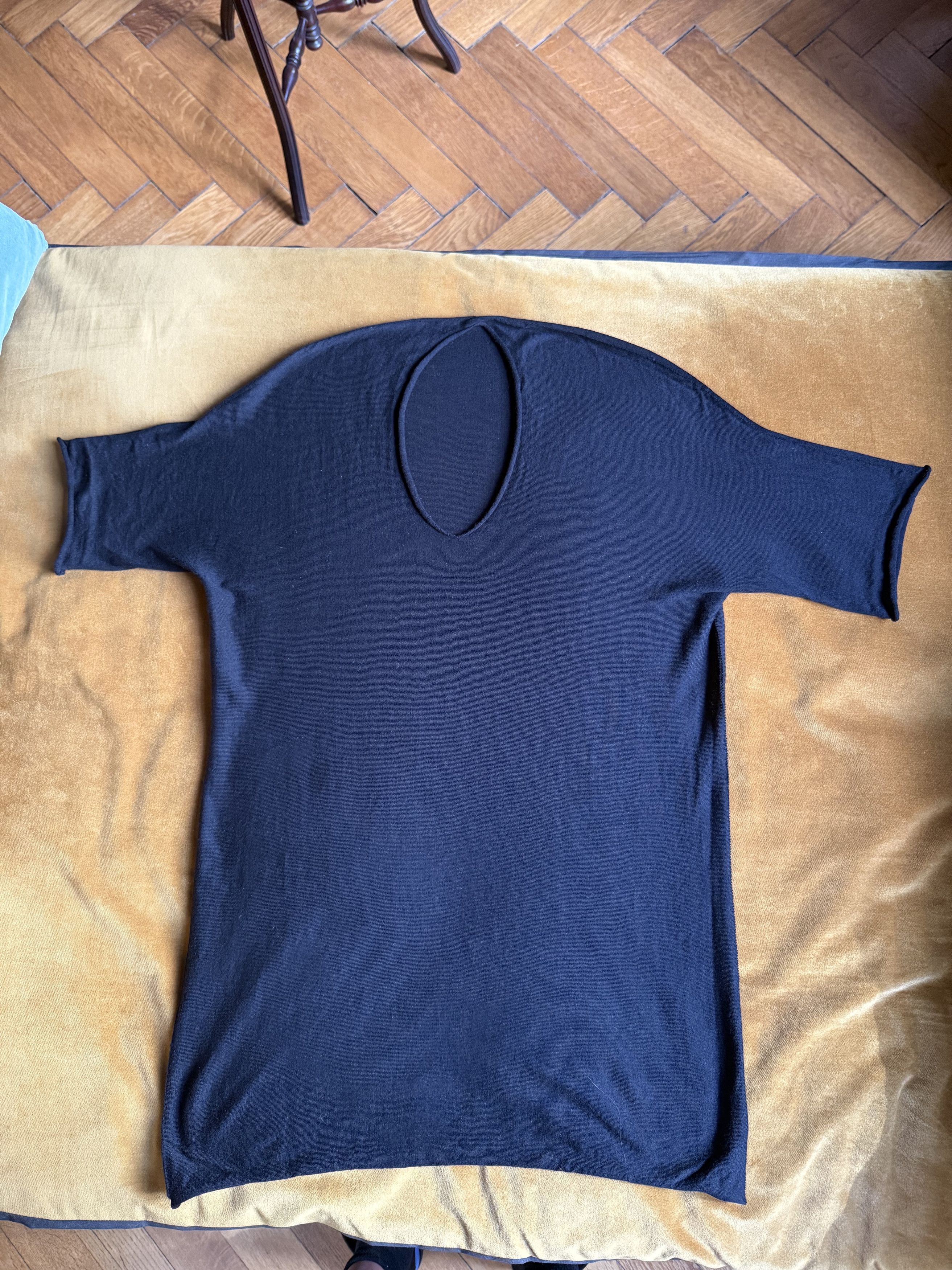 Label Under Construction Label Under Construction T-SHIRT NEW!! Size M - Black Size US M / EU 48-50 / 2 - 13 Thumbnail