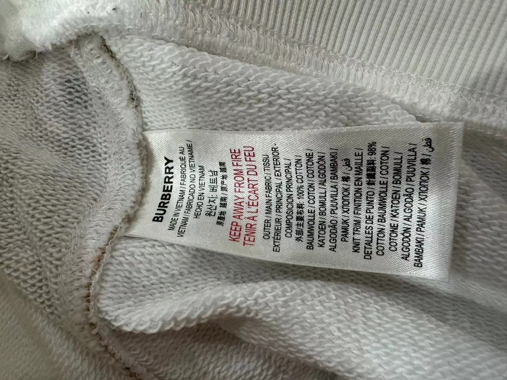 Burberry Burberry Hoodie New Tried On Only M Size US M / EU 48-50 / 2 - 4 Thumbnail