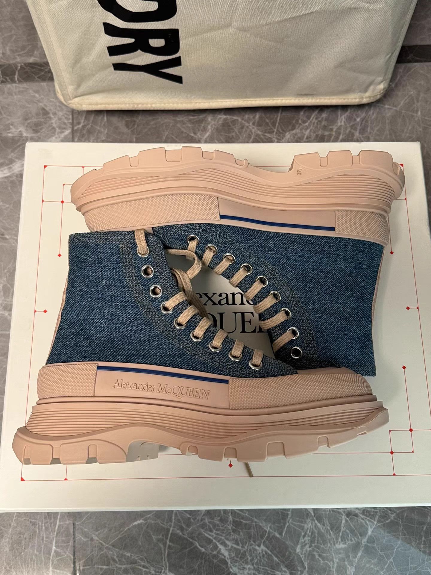 Alexander McQueen Alexander McQueen Women's High-Top Platform Combat Boots K6 Size US 7.5 / IT 37.5 - 6 Thumbnail