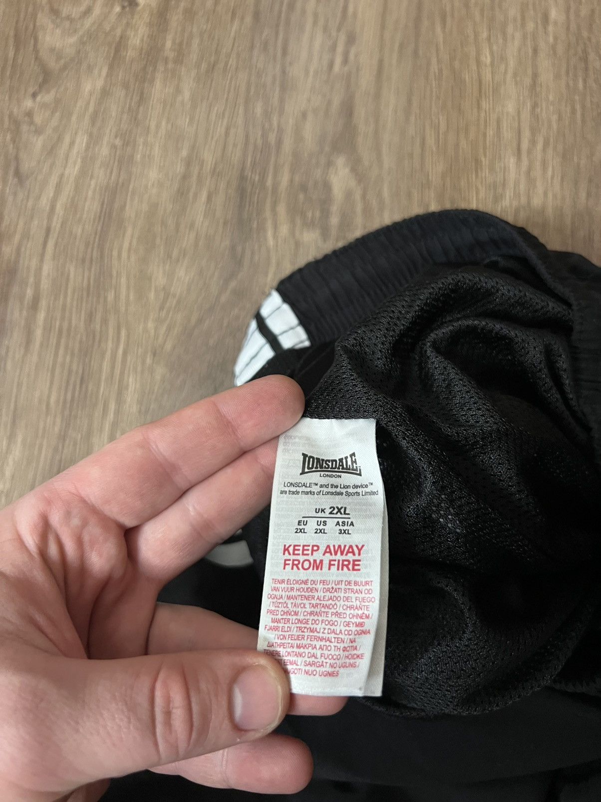 Lonsdale Lonsdale London Casual Nylon Joggers Sweatpants Size US 42 / EU 58 - 8 Thumbnail