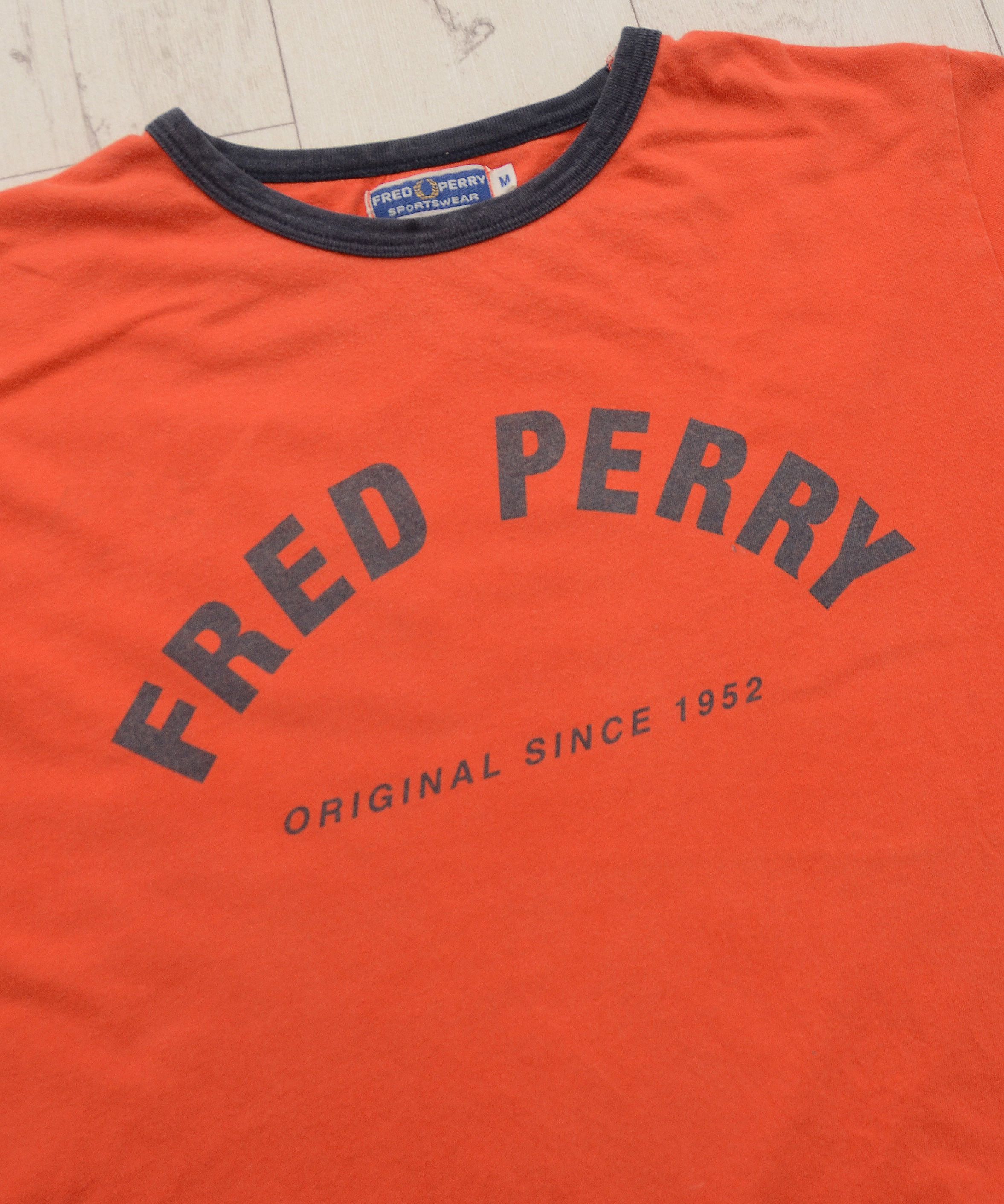 Fred Perry Vintage Fred Perry Big Logo T-Shirt Tee Short Sleeve Size US M / EU 48-50 / 2 - 5 Thumbnail