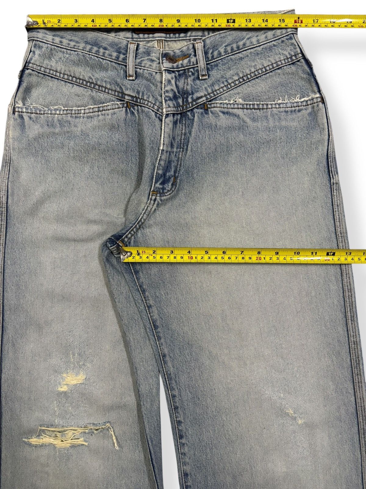 Wrangler Vintage Wrangler Light Blue Wash Baggy Distressed Jeans Size US 32 / EU 48 - 13 Thumbnail