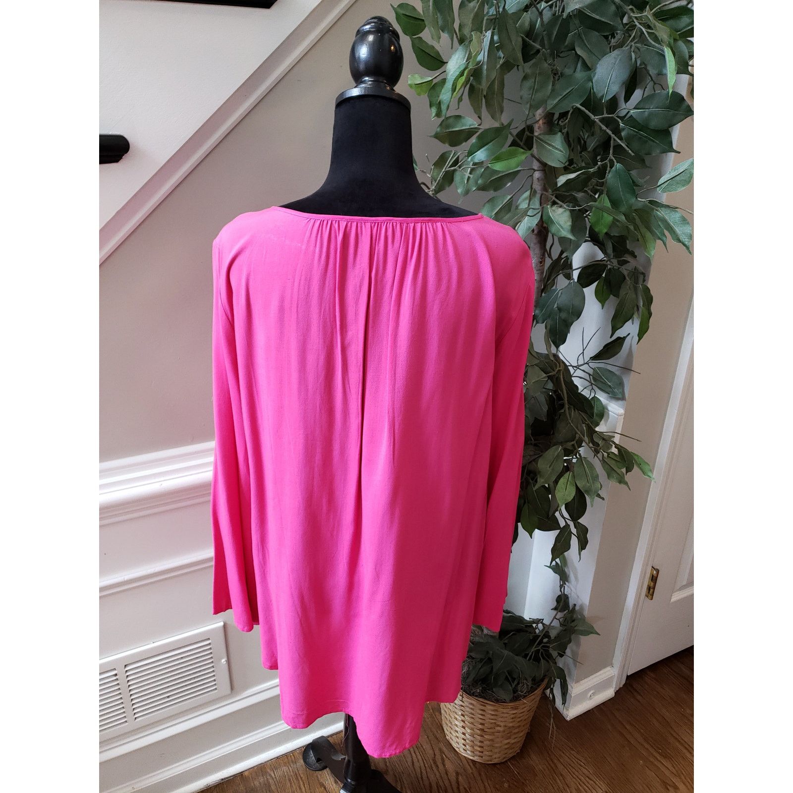 The Unbranded Brand Melissa Paige Tunic Top M Pink Embroidered Boho Peasant Size M / US 6-8 / IT 42-44 - 8 Thumbnail
