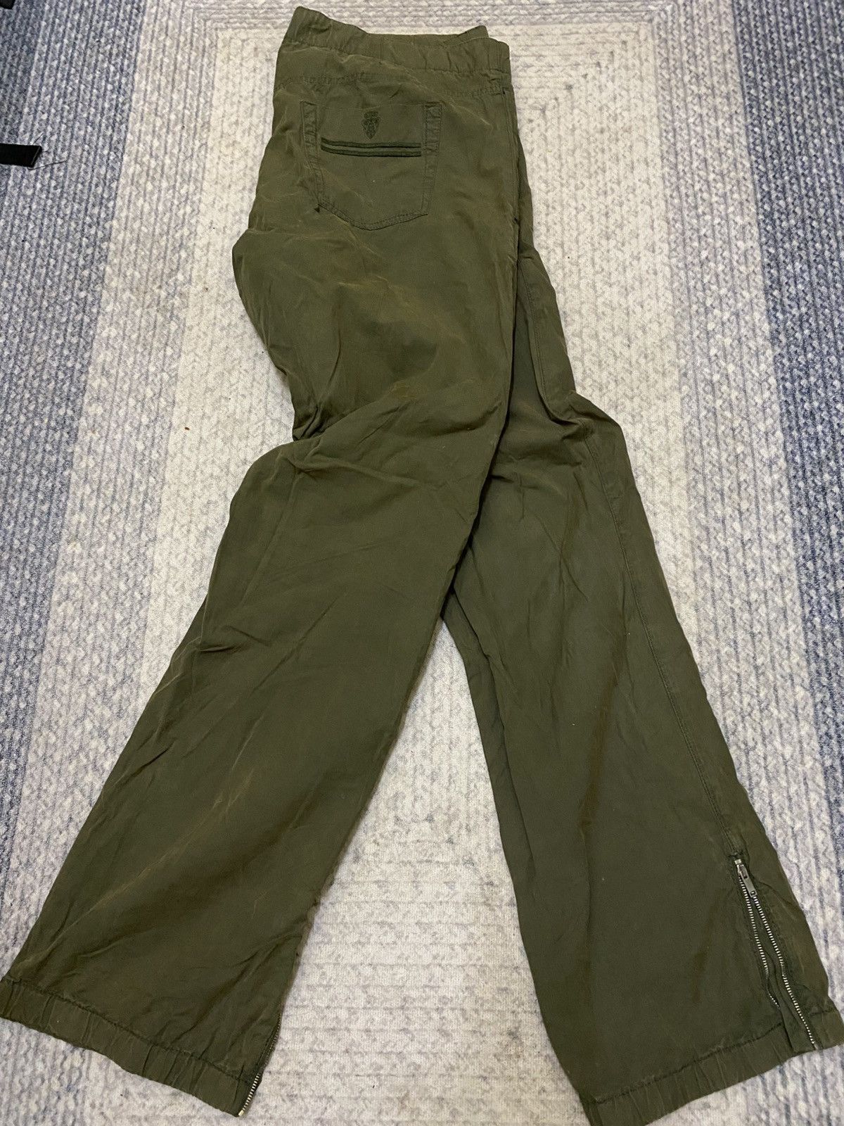 Gucci Gucci Classic Logo Loose Pant Zipper Ankle Size US 38 / EU 54 - 1 Thumbnail