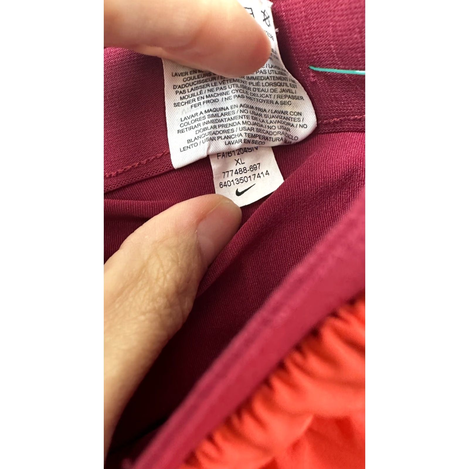 Nike Nike Shorts Women’s XL Orange 3in Dri-Fit Athletic Cross Training Running Gym Women Size 40" / US 18 - 6 Thumbnail