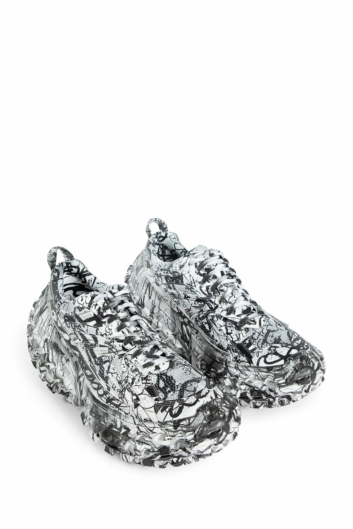 Balenciaga o1srvl11e0225 Bouncer Graffiti Sneakers in White/Black Size US 9 / EU 42 - 3 Thumbnail