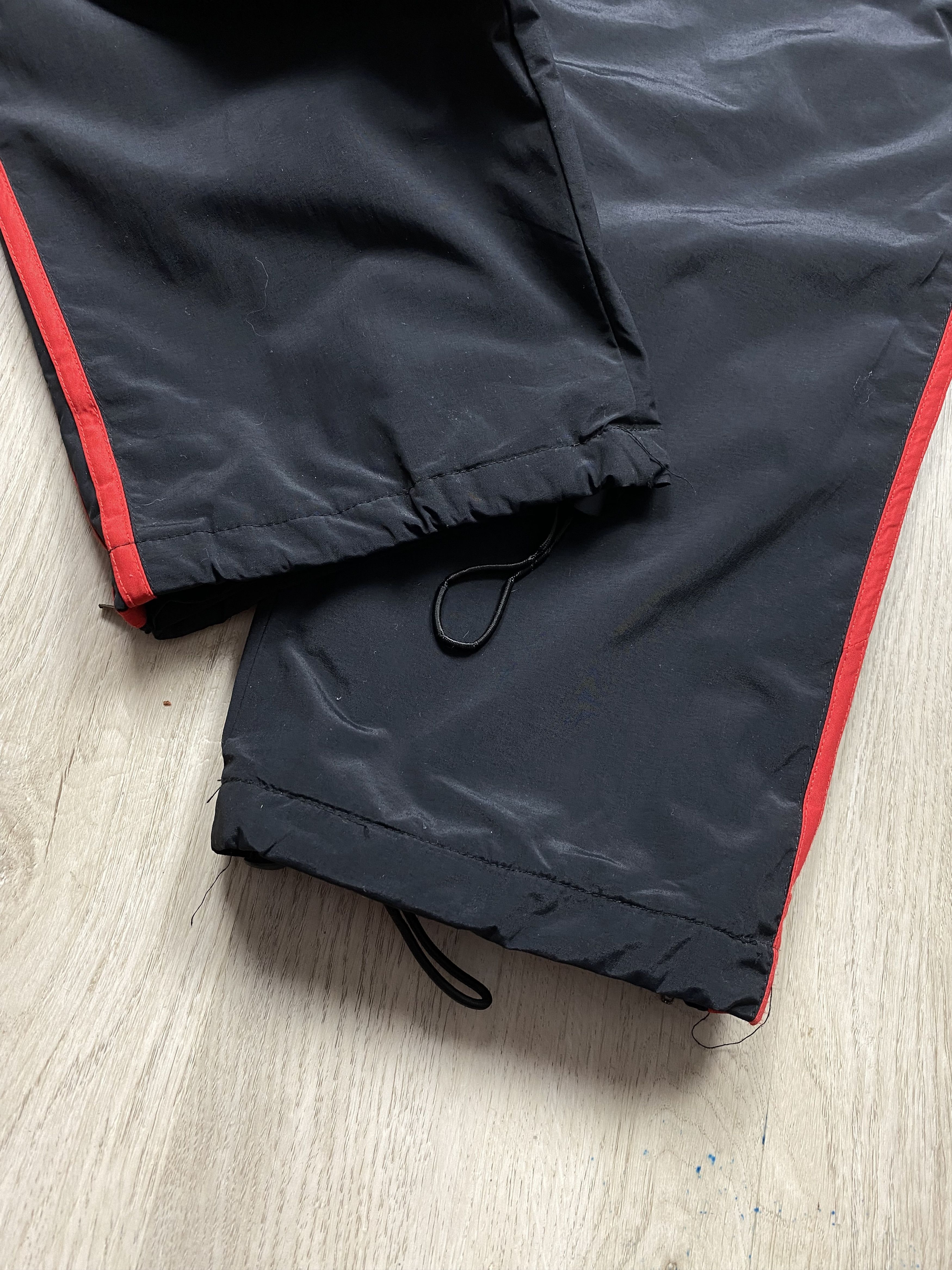 Nike Nike Vintage WARM Nylon Pants inside on fleece Y2K Gorpcore Size US 34 / EU 50 - 4 Thumbnail