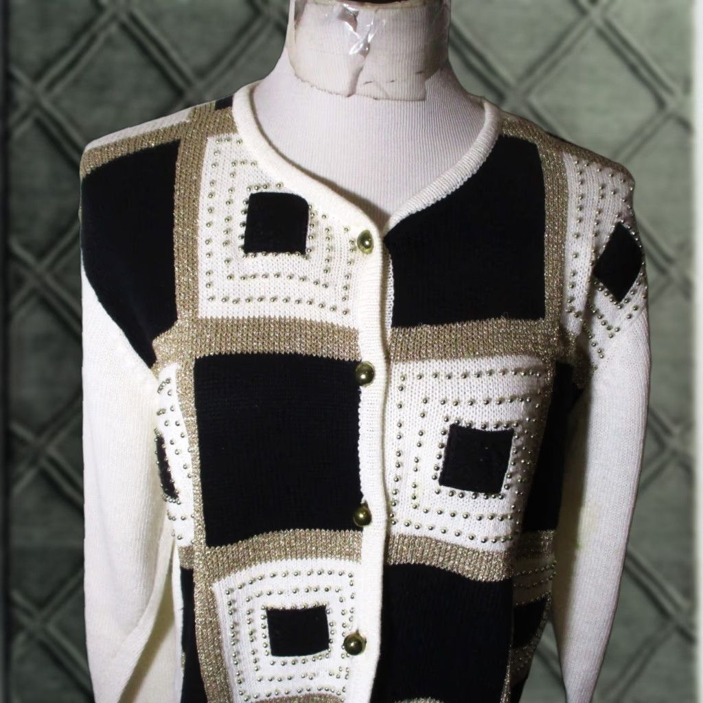 Vintage DRESSBARN Beige Metallic Beaded Cardigan Sweater Women's L Cardigan Knit Ramie Blend Long Sleeve Boat Neck All Seasons Casual Womens Fashion Size L / US 10 / IT 46 - 1 Thumbnail