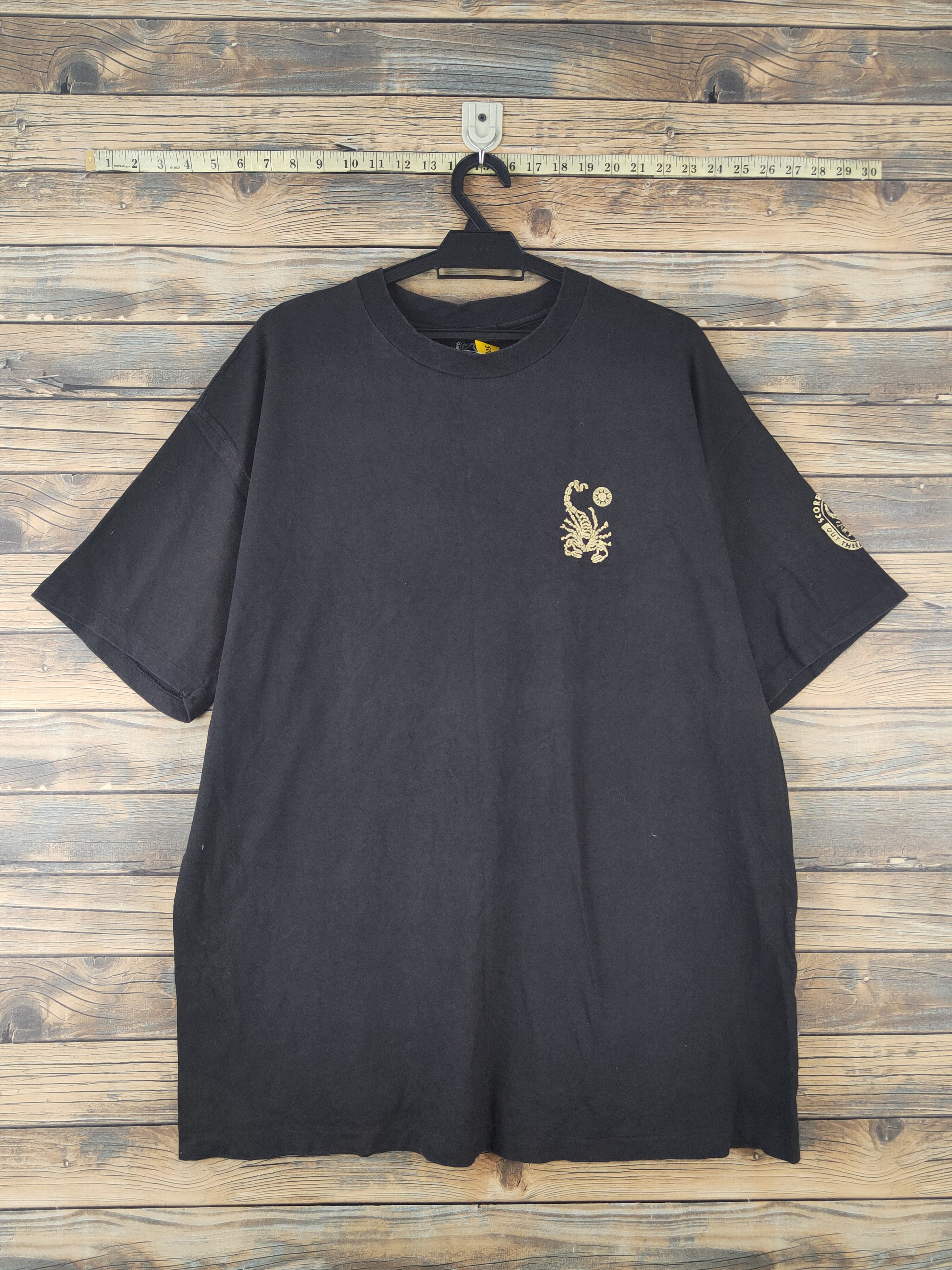 Vintage DL Scorpion Bay Black Short Sleeve T-shirt #1805 Size US XL / EU 56 / 4 - 1 Thumbnail