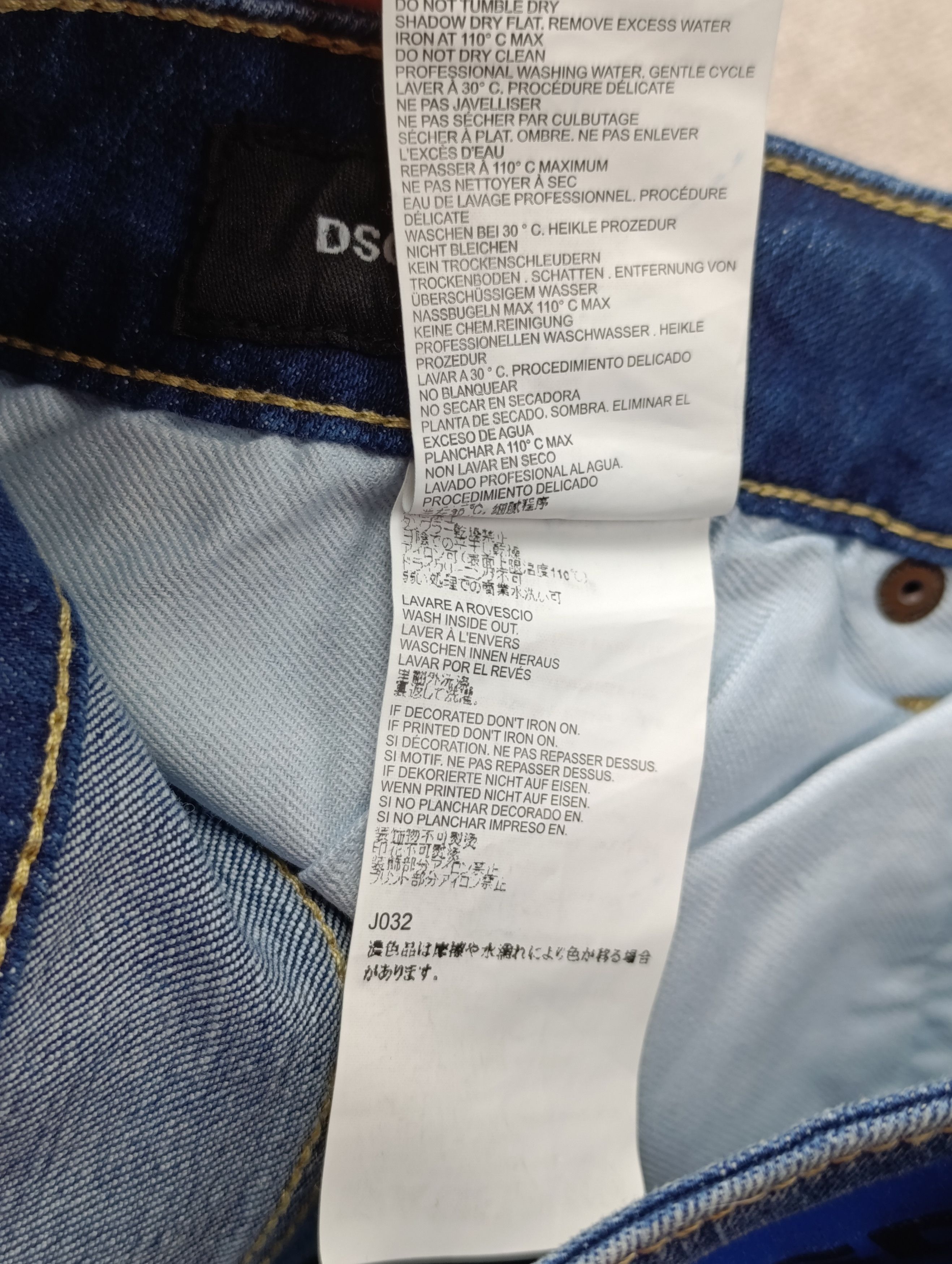 Dsquared2 DSQARED2 SKINNY DAN MENS JEANS Size US 34 / EU 50 - 11 Thumbnail