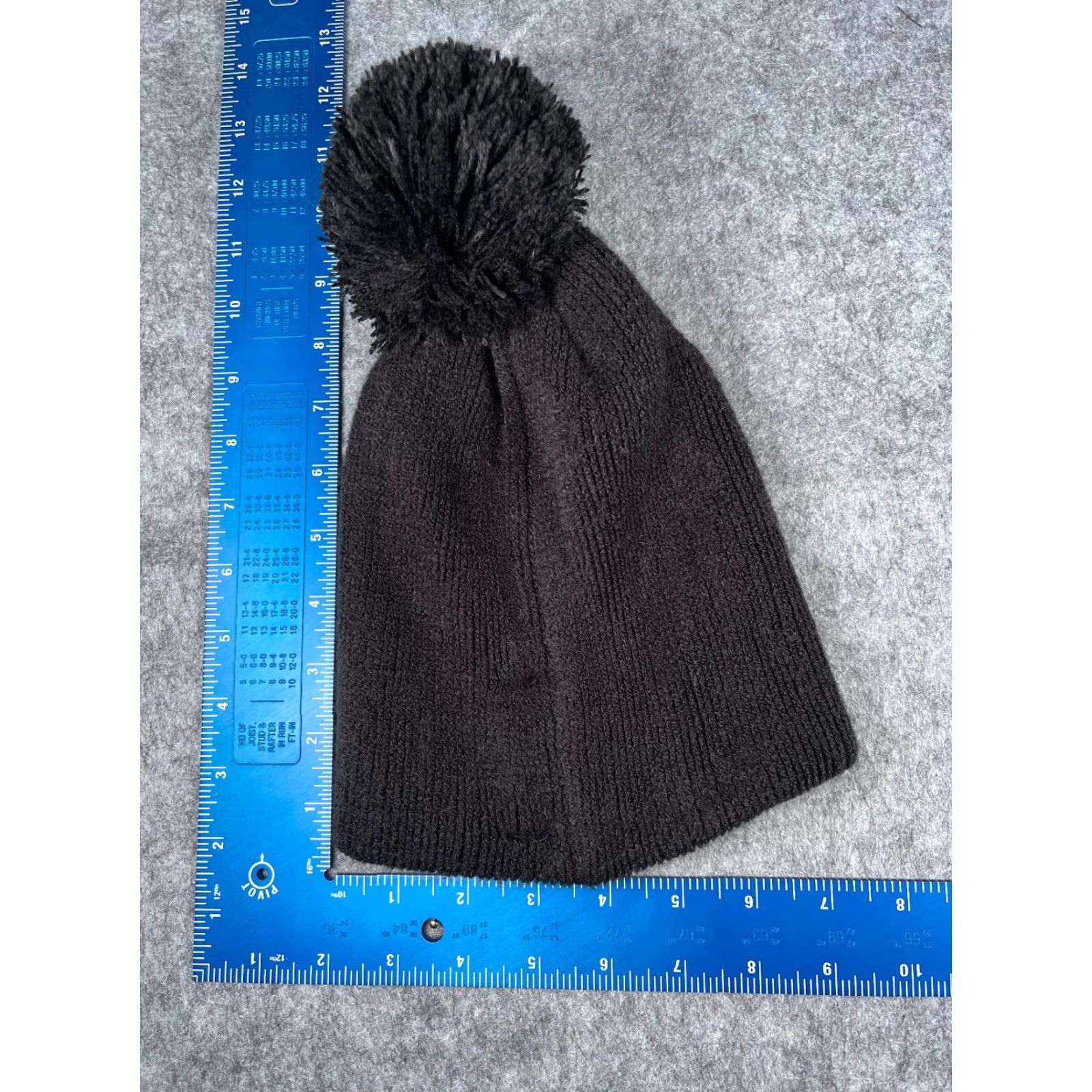 Vintage VINTAGE New York & Company Beanie Hat Women One Size Black Knit Acrylic Outdoor Ski Casual Winter Size ONE SIZE - 4 Thumbnail